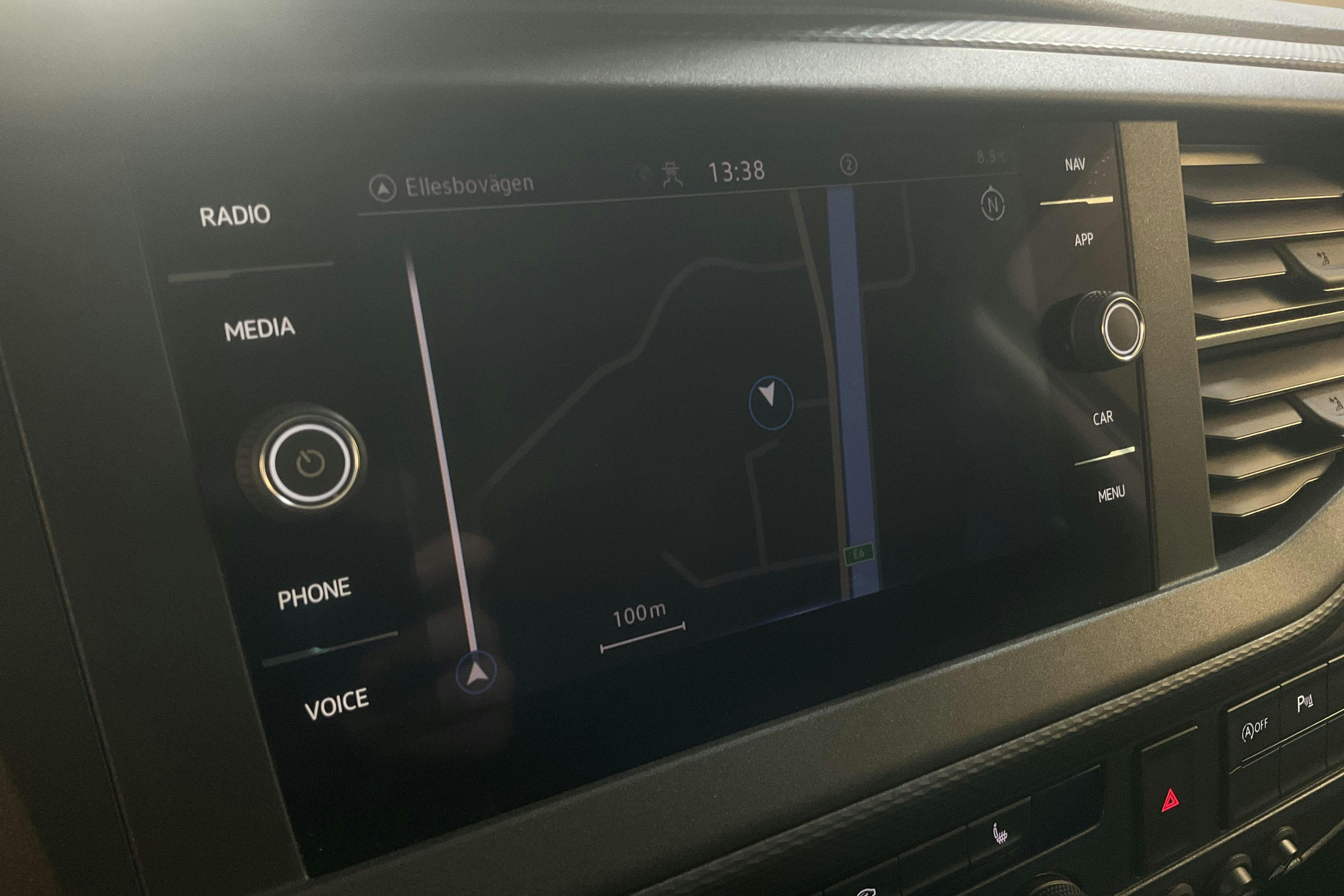 VW Transporter T6 2.0 TDI BMT Skåp 4MOTION (150hk) - 12 158 mil - Automat - vit - 2020