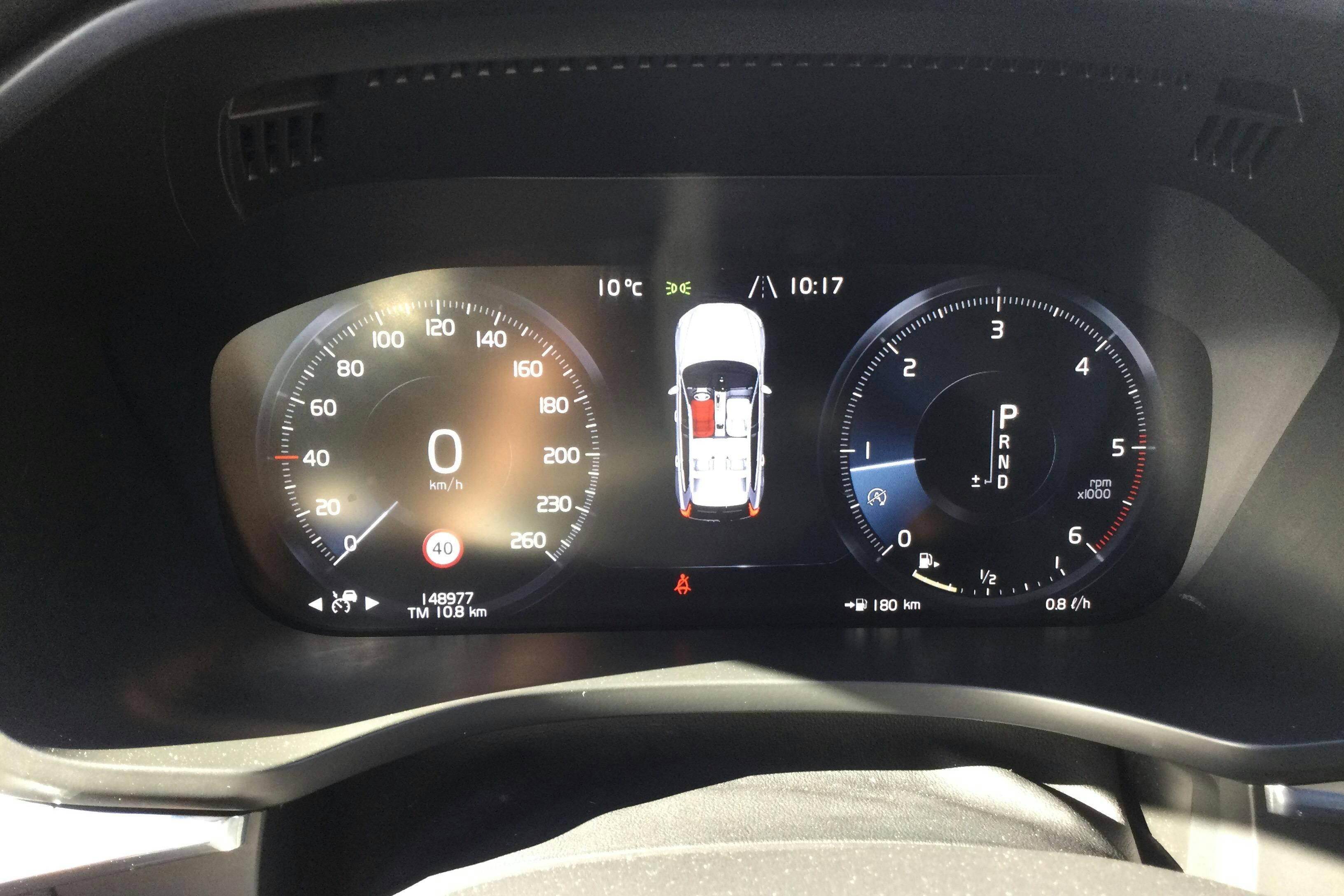 Volvo XC60 D4 AWD (190hk) - 14 896 mil - Automat - röd - 2019
