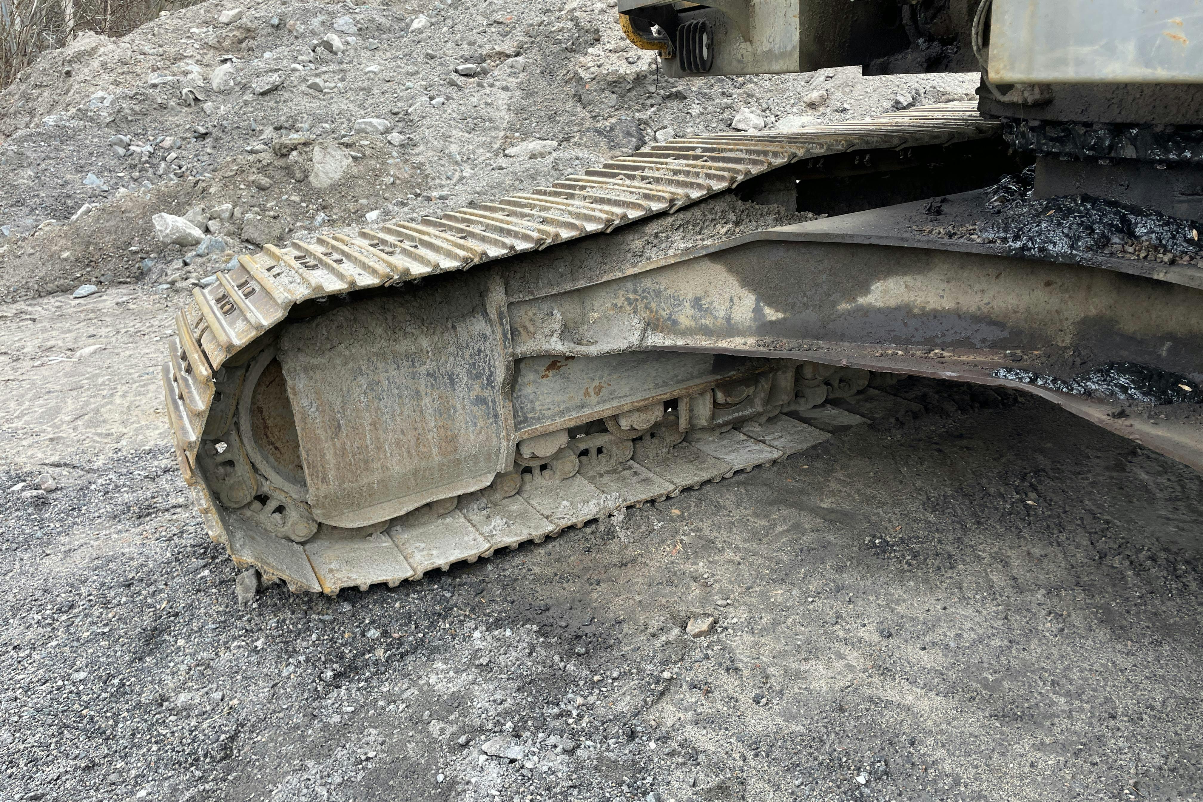 VOLVO EC240 CL bandgrävare -  - 2010