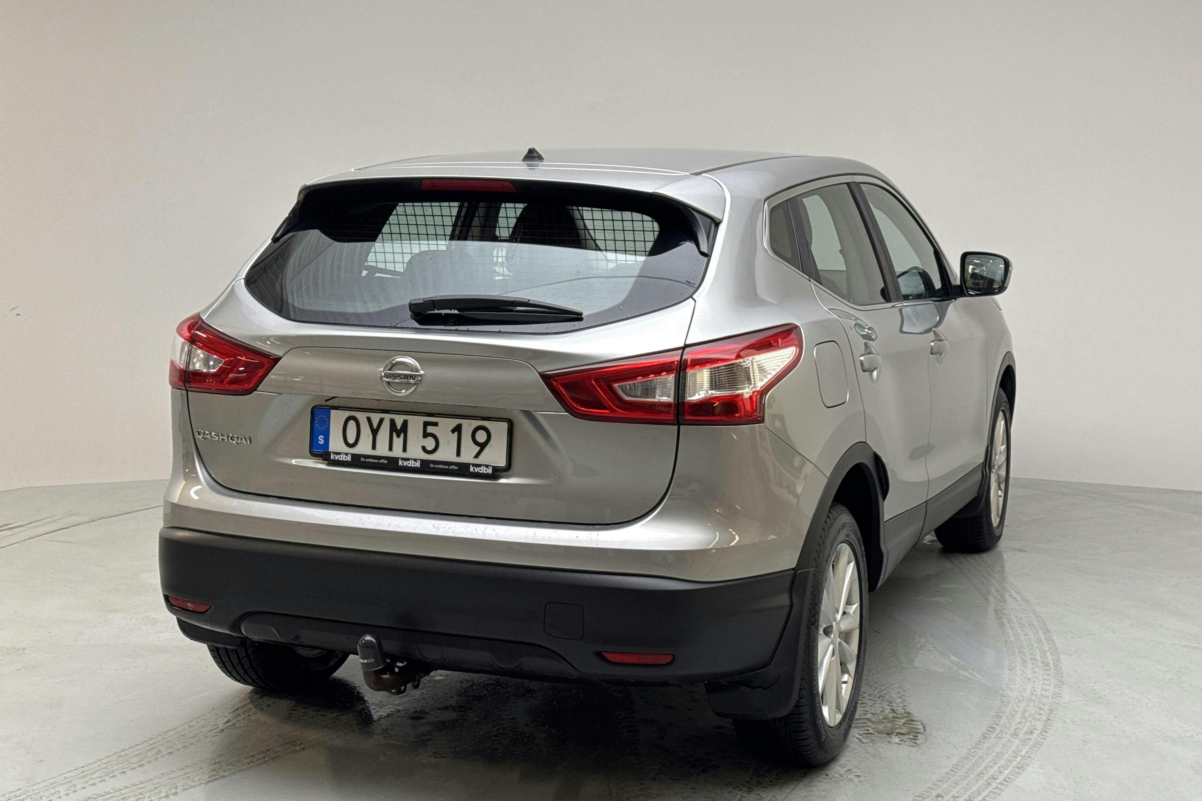 Nissan Qashqai 1.6 dCi 4x4 (130hk) - 10 104 mil - Manuell - silver - 2016