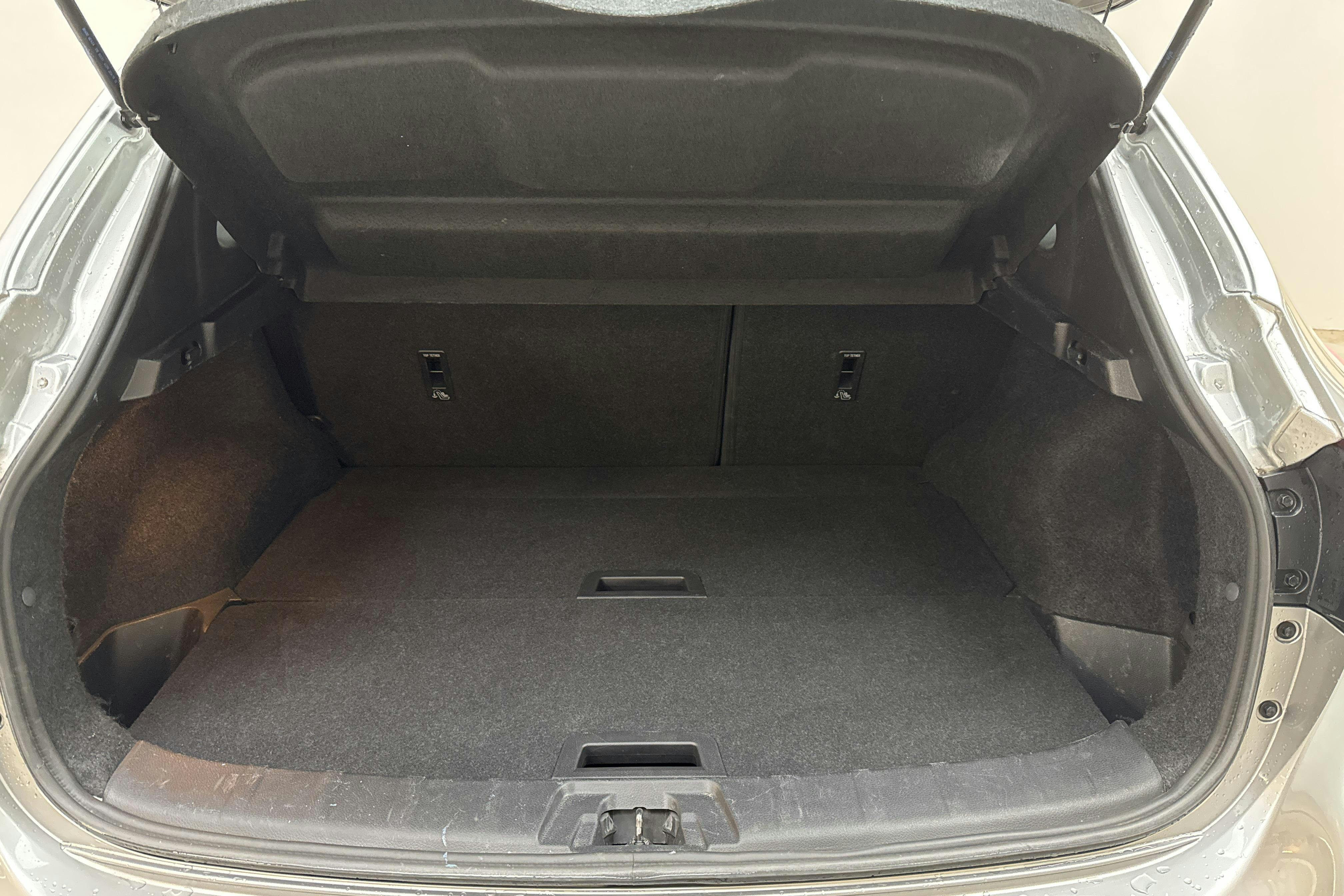 Nissan Qashqai 1.6 dCi 4x4 (130hk) - 10 104 mil - Manuell - silver - 2016