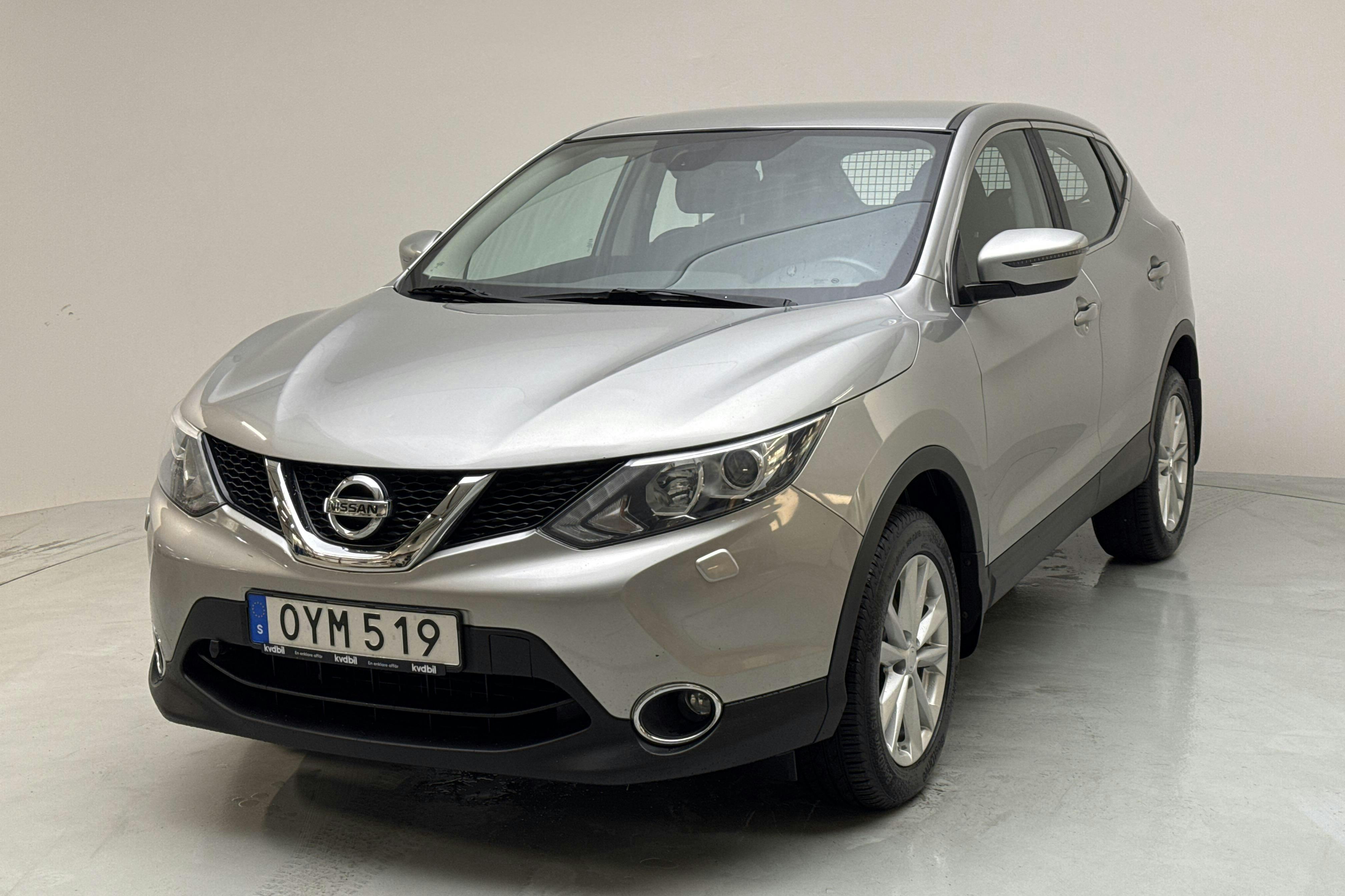 Nissan Qashqai 1.6 dCi 4x4 (130hk) - 10 104 mil - Manuell - silver - 2016