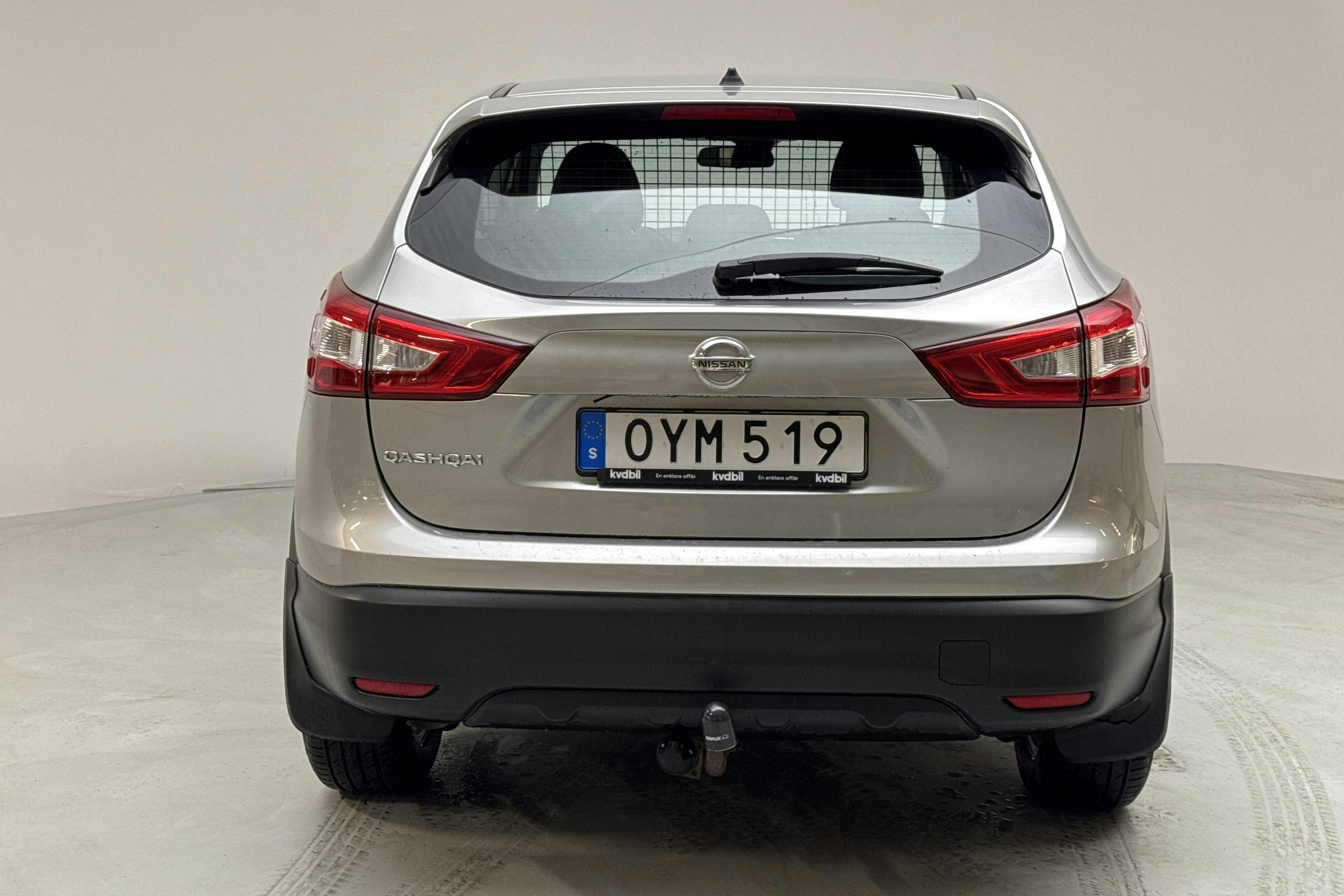 Nissan Qashqai 1.6 dCi 4x4 (130hk) - 10 104 mil - Manuell - silver - 2016