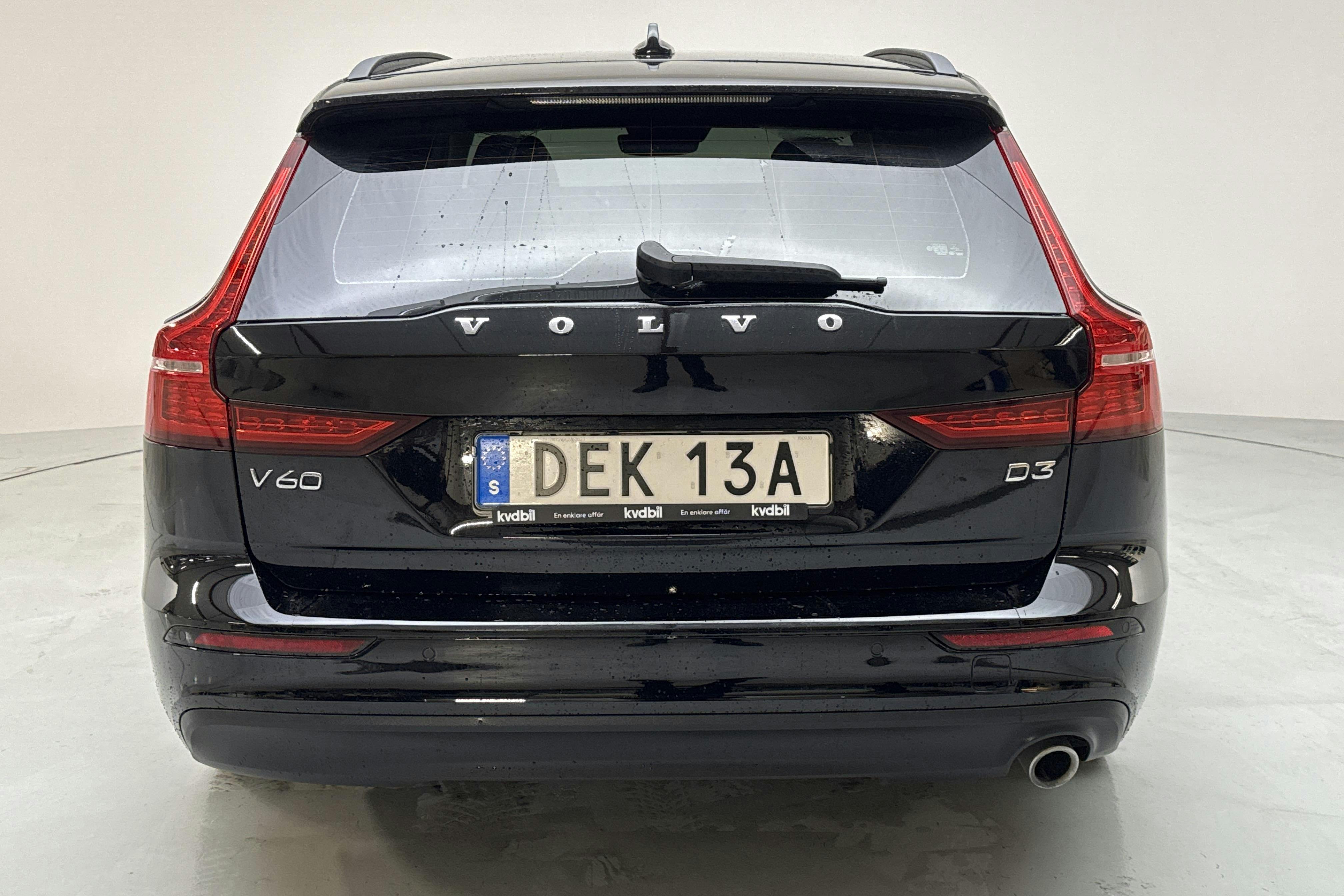 Volvo V60 D3 (150hk) - 14 801 mil - Automat - svart - 2020