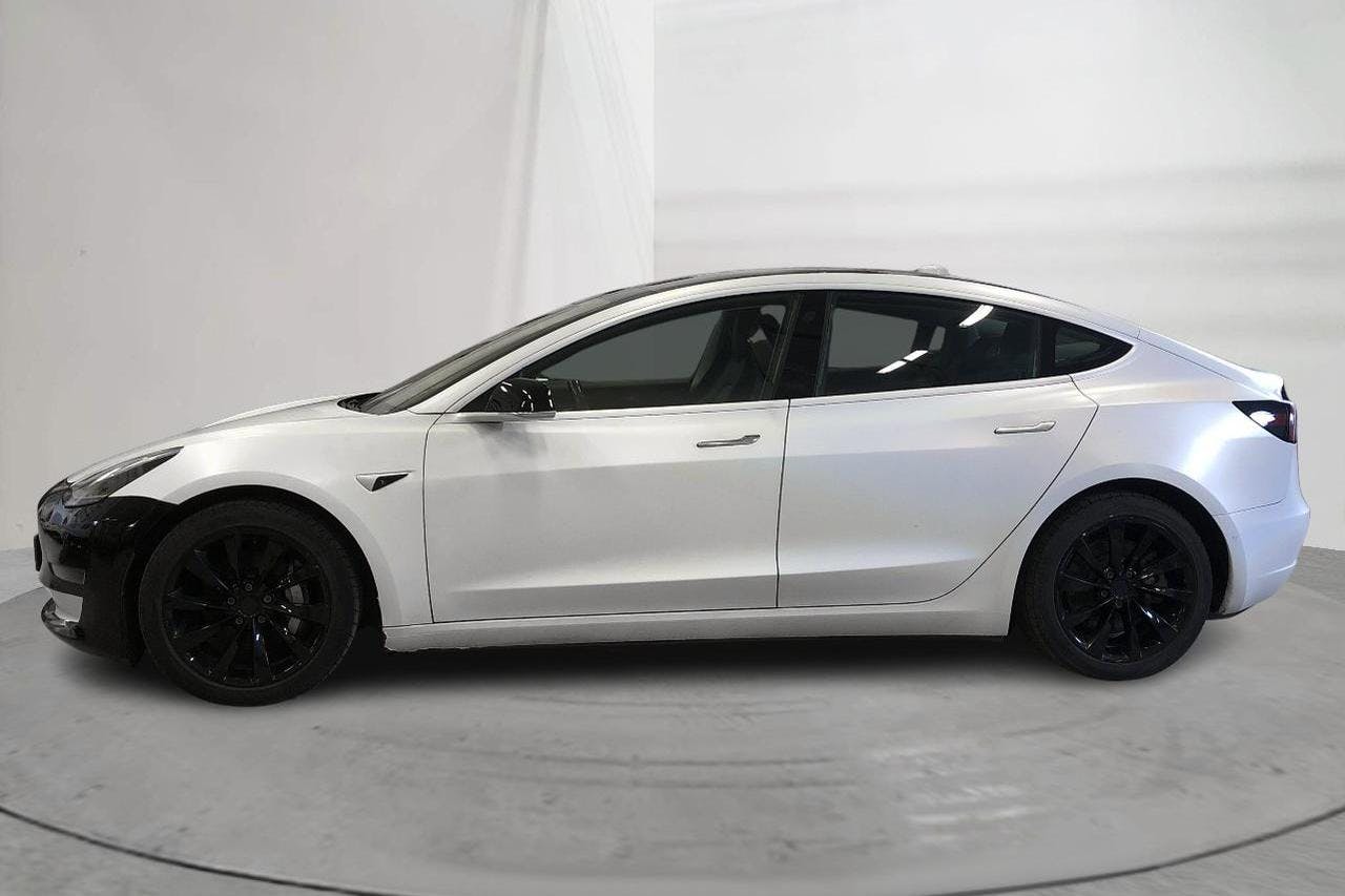 Tesla Model 3 Long Range Dual Motor AWD - 15 297 mil - Automat - svart - 2019