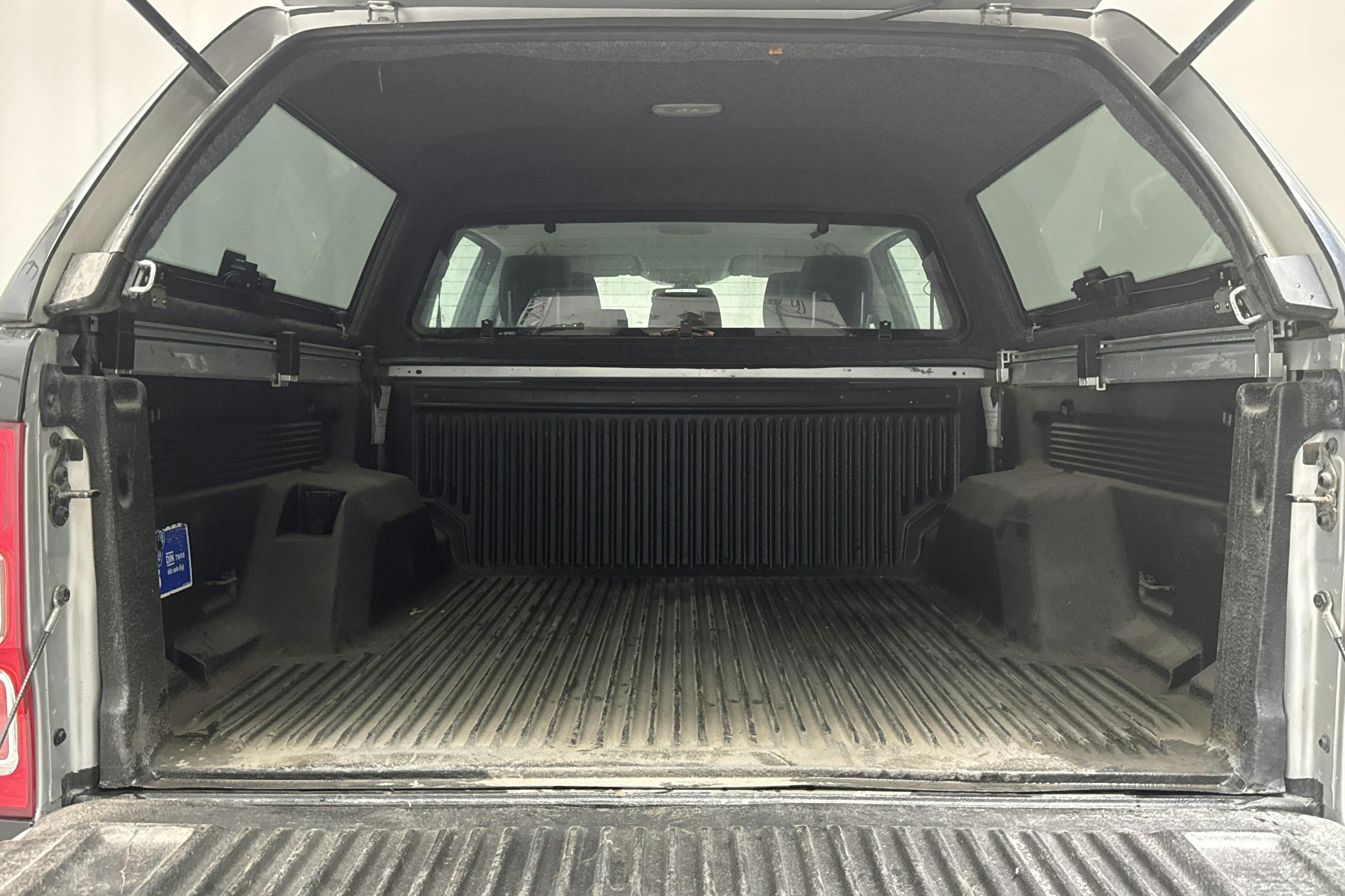 Ford Ranger 2.2 TDCi 4WD (160hk) - 200 940 km - Automatic - gray - 2017
