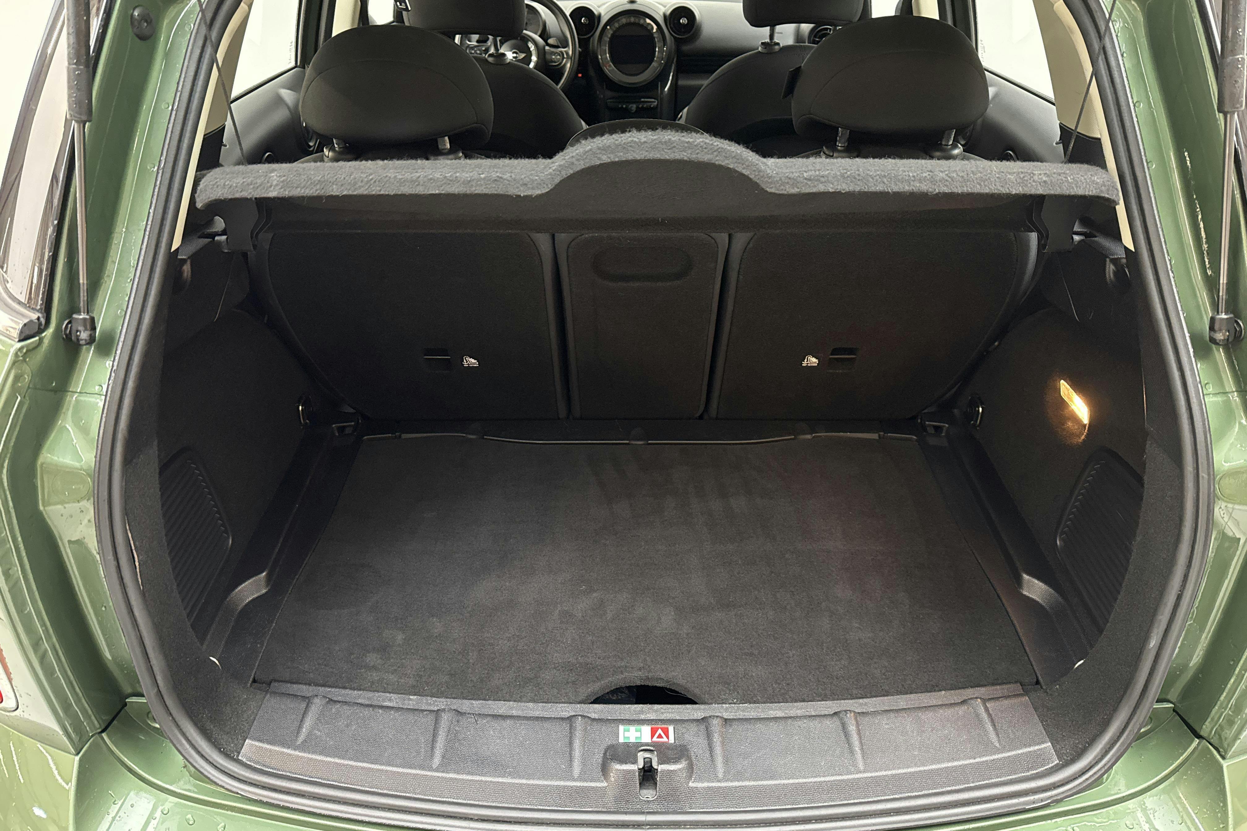 MINI Cooper SD Countryman (143hk) - 12 694 mil - Automat - grön - 2015