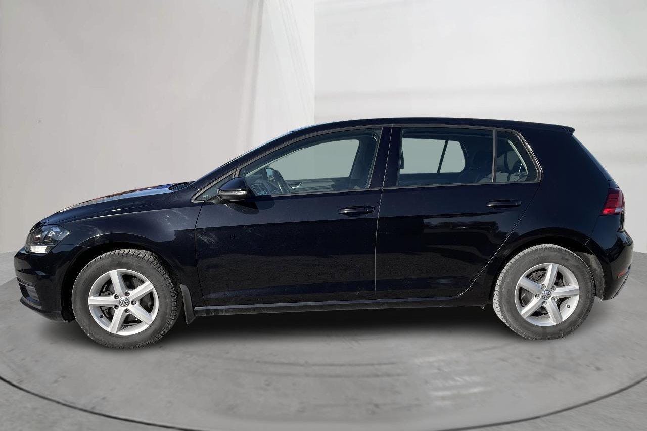 VW Golf VII 1.0 TSI 5dr (115hk) - 80 770 km - Manual - black - 2020