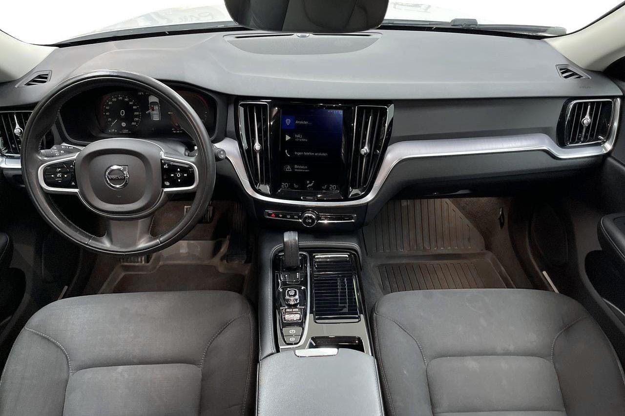 Volvo V60 T8 AWD Twin Engine (390hk) - 175 030 km - Automatic - white - 2020