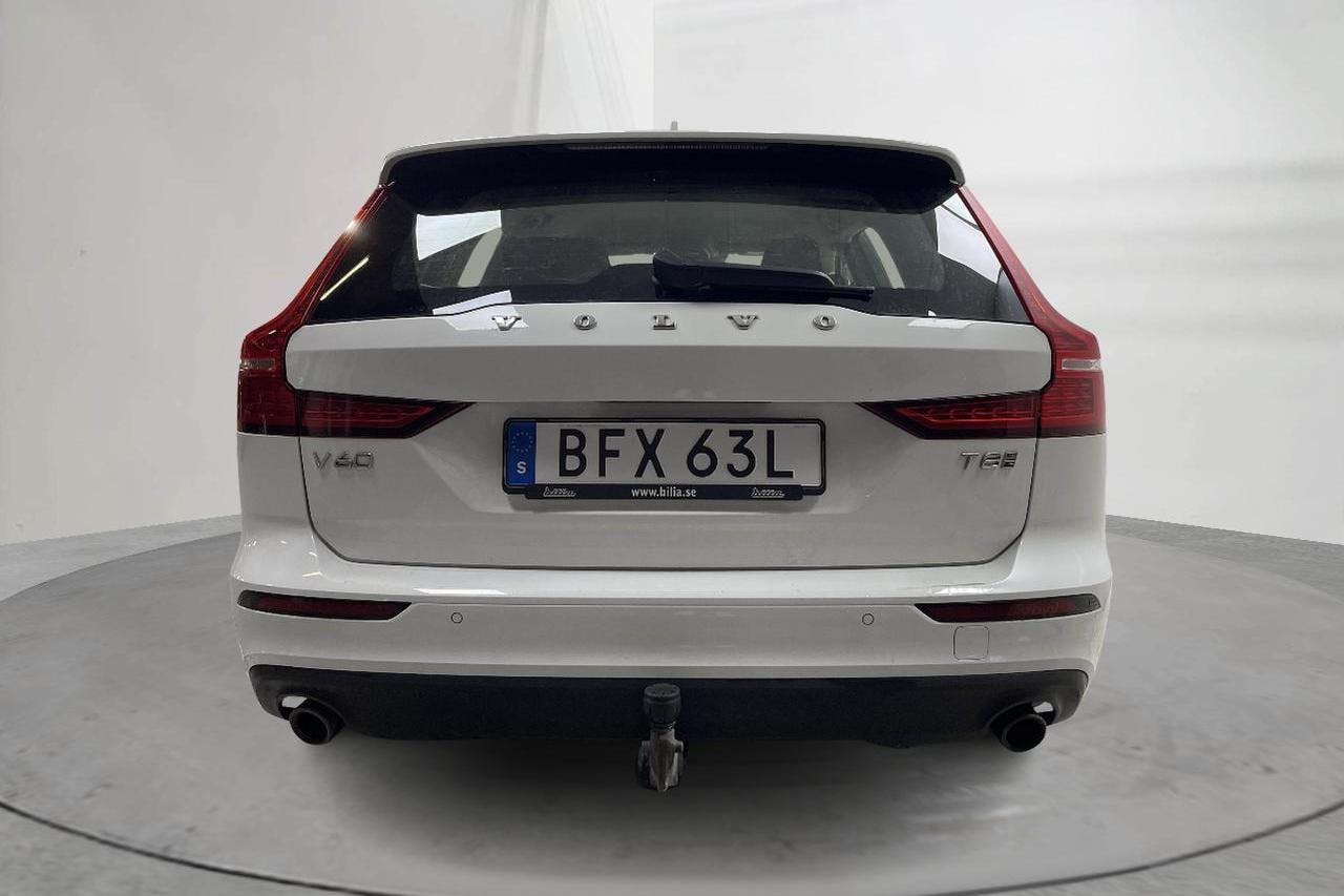 Volvo V60 T8 AWD Twin Engine (390hk) - 175 030 km - Automatic - white - 2020