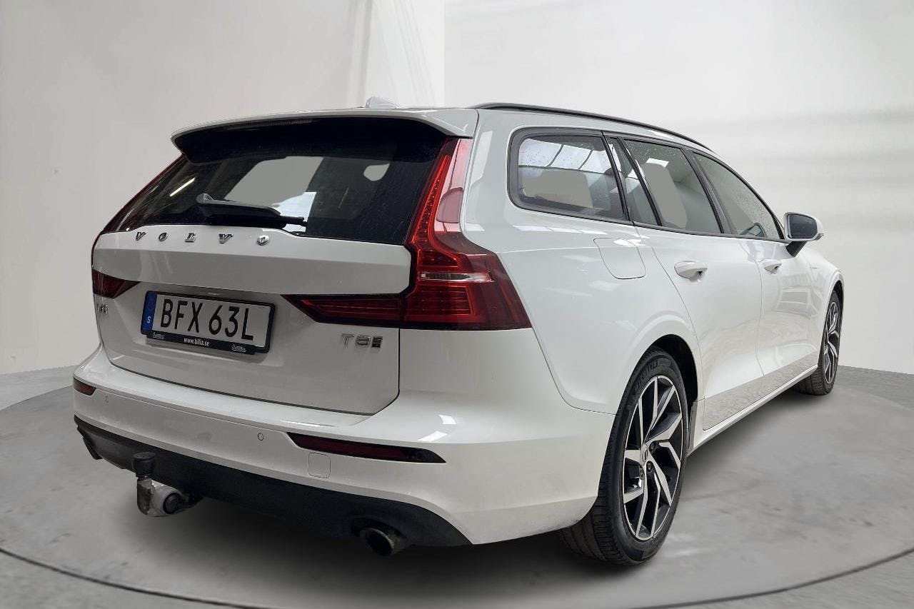 Volvo V60 T8 AWD Twin Engine (390hk) - 175 030 km - Automatic - white - 2020