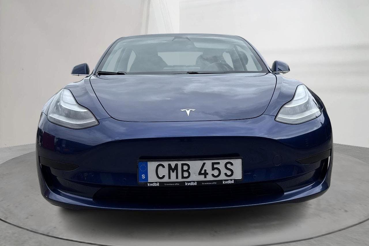 Tesla Model 3 Standard Range RWD - 8 634 mil - Automat - blå - 2020
