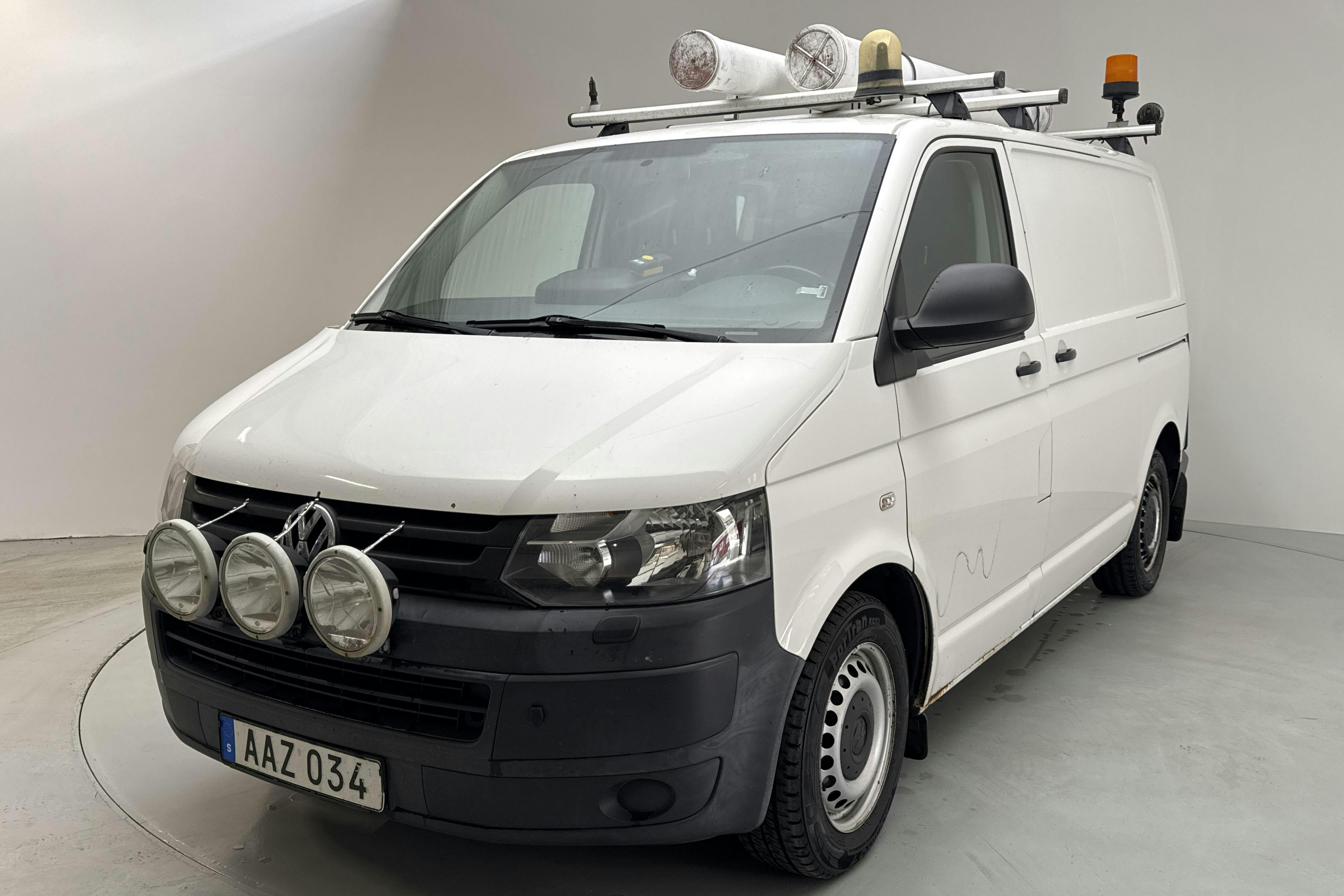 VW Transporter T5 2.0 TDI 4MOTION (140hk) - 30 121 mil - Manuell - vit - 2014