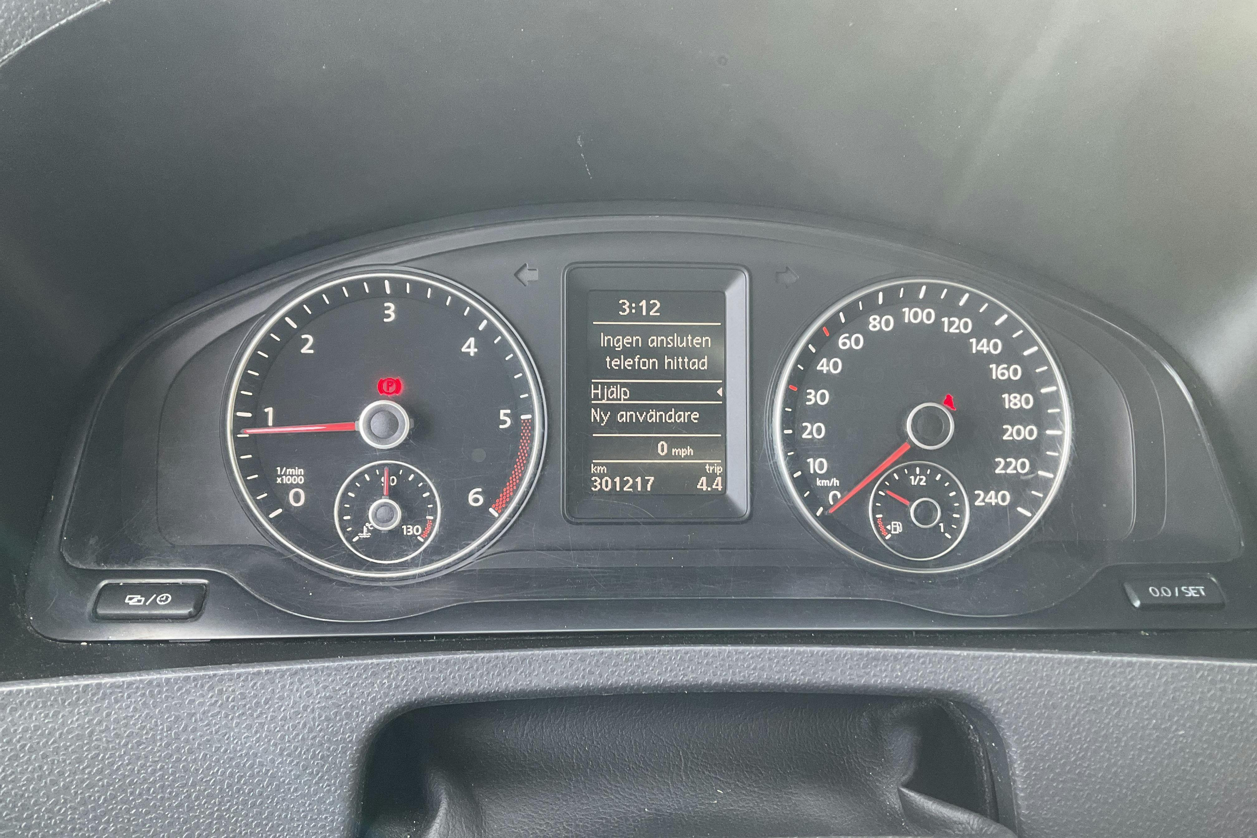 VW Transporter T5 2.0 TDI 4MOTION (140hk) - 30 121 mil - Manuell - vit - 2014