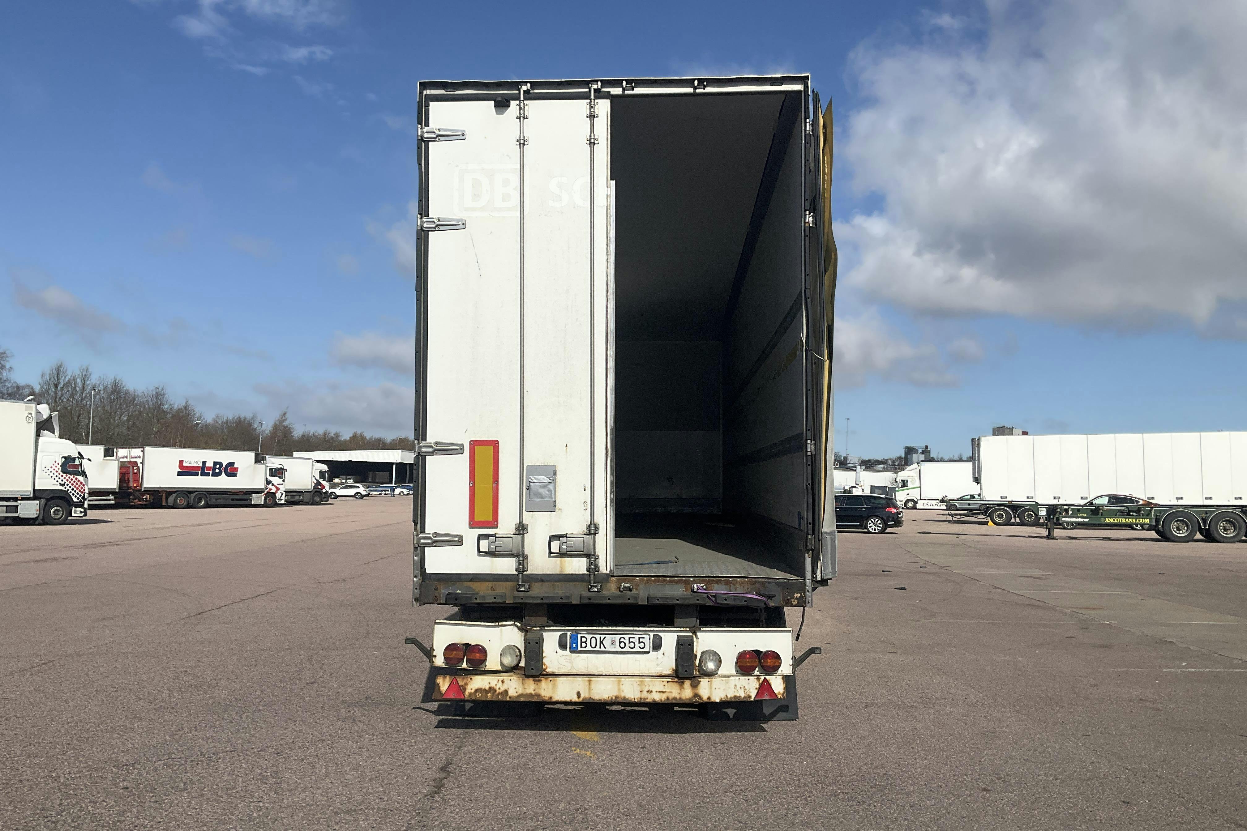 SCHMITZ CARGOBULL K0 36 - 0 km - 2009
