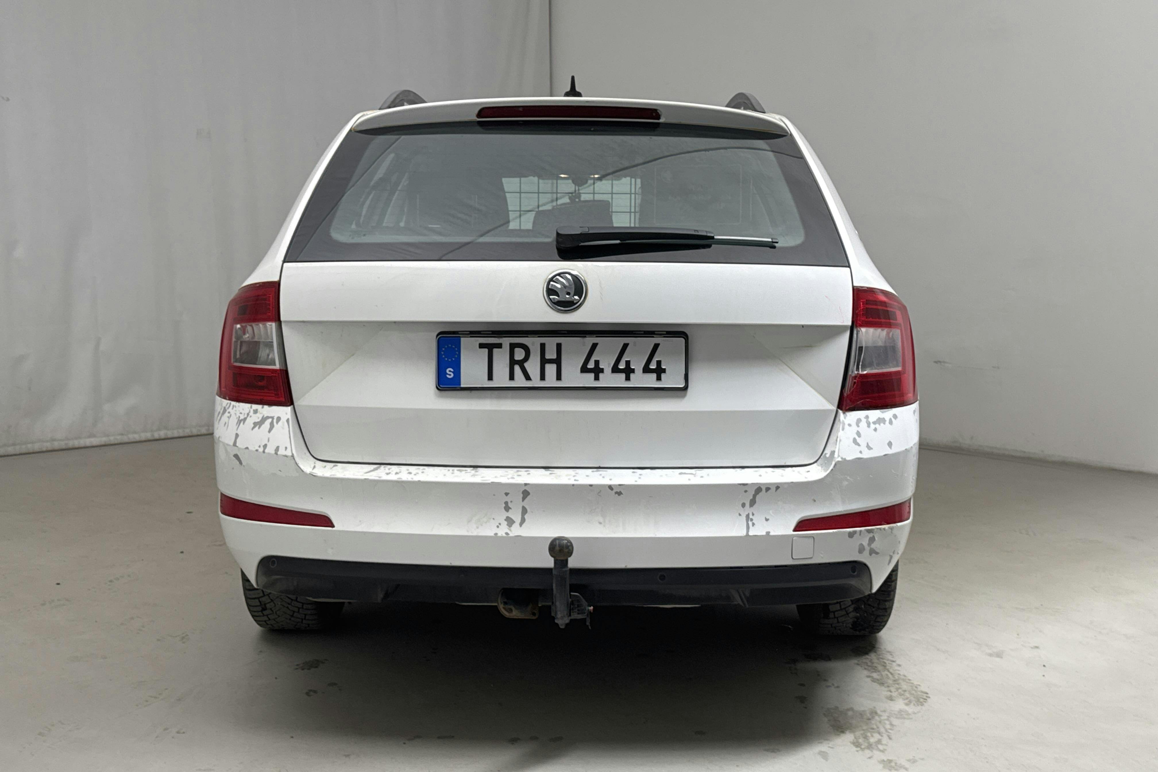 Skoda Octavia III 1.6 TDI CR Combi 4X4 (105hk) - 221 550 km - Käsitsi - valge - 2014