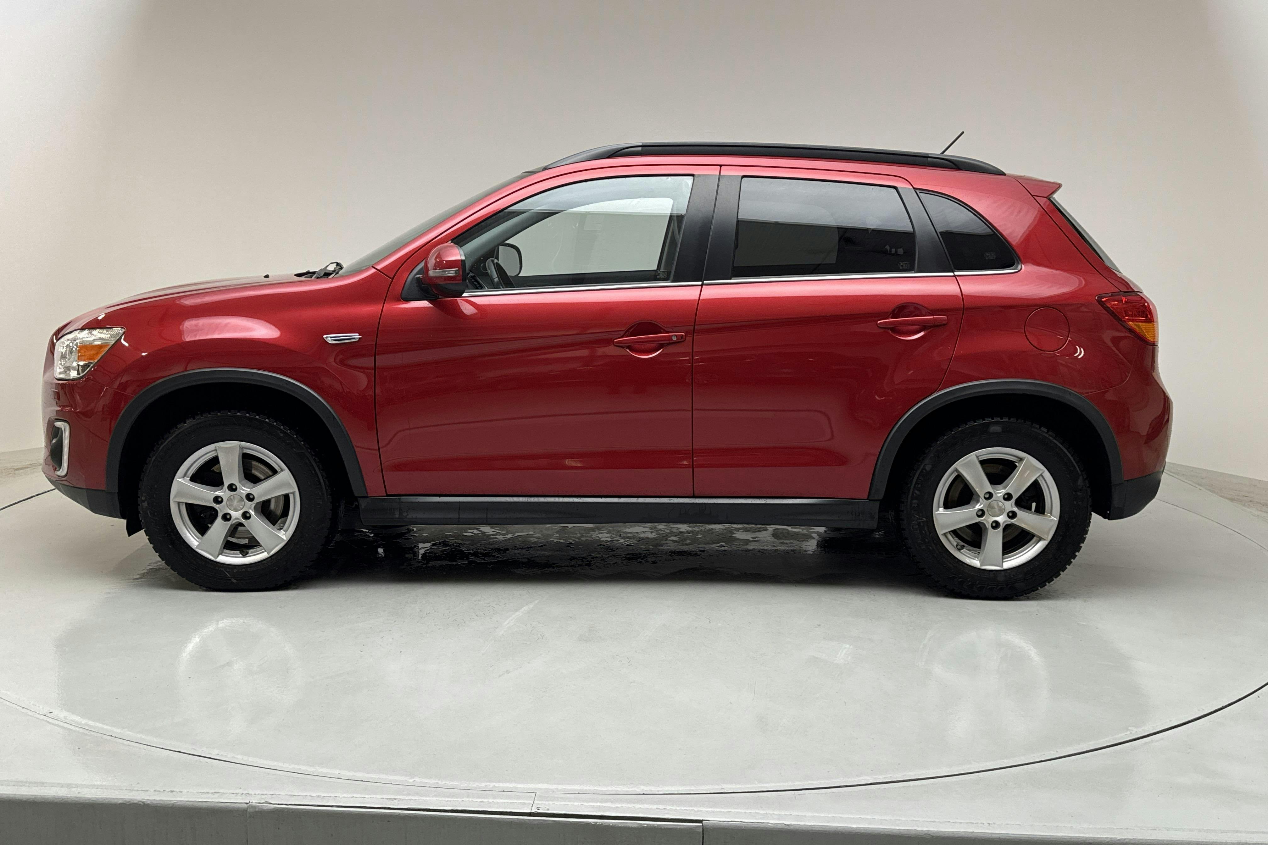 Mitsubishi ASX 2.2D 4WD (150hk) - 14 112 mil - Automat - röd - 2016