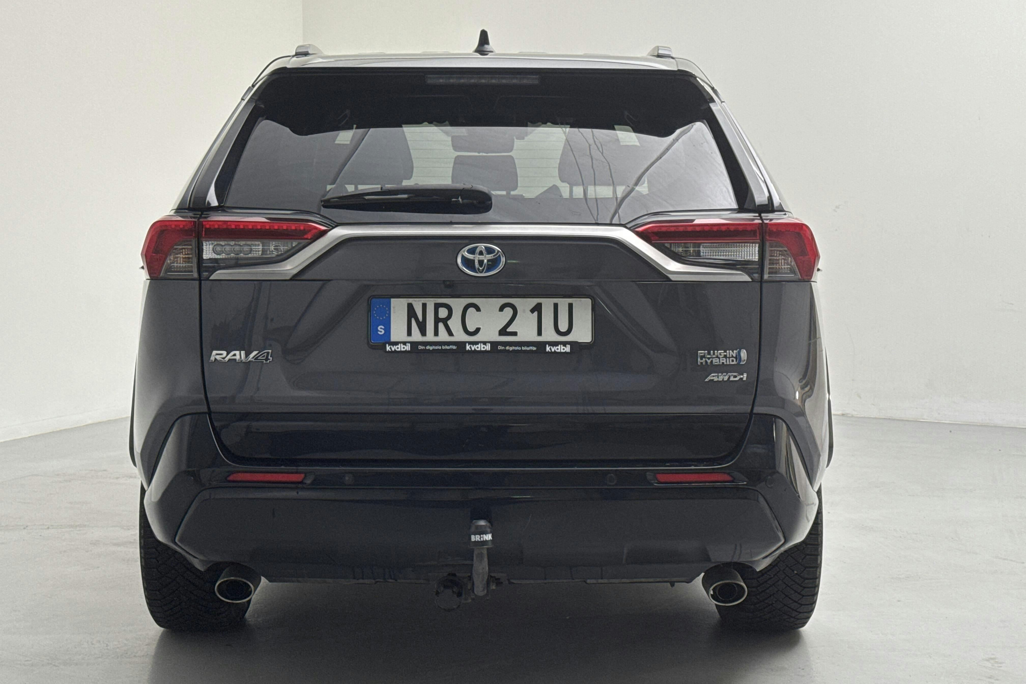 Toyota RAV4 2.5 Plug-in Hybrid AWD (306hk) - 18 064 mil - Automat - grå - 2021