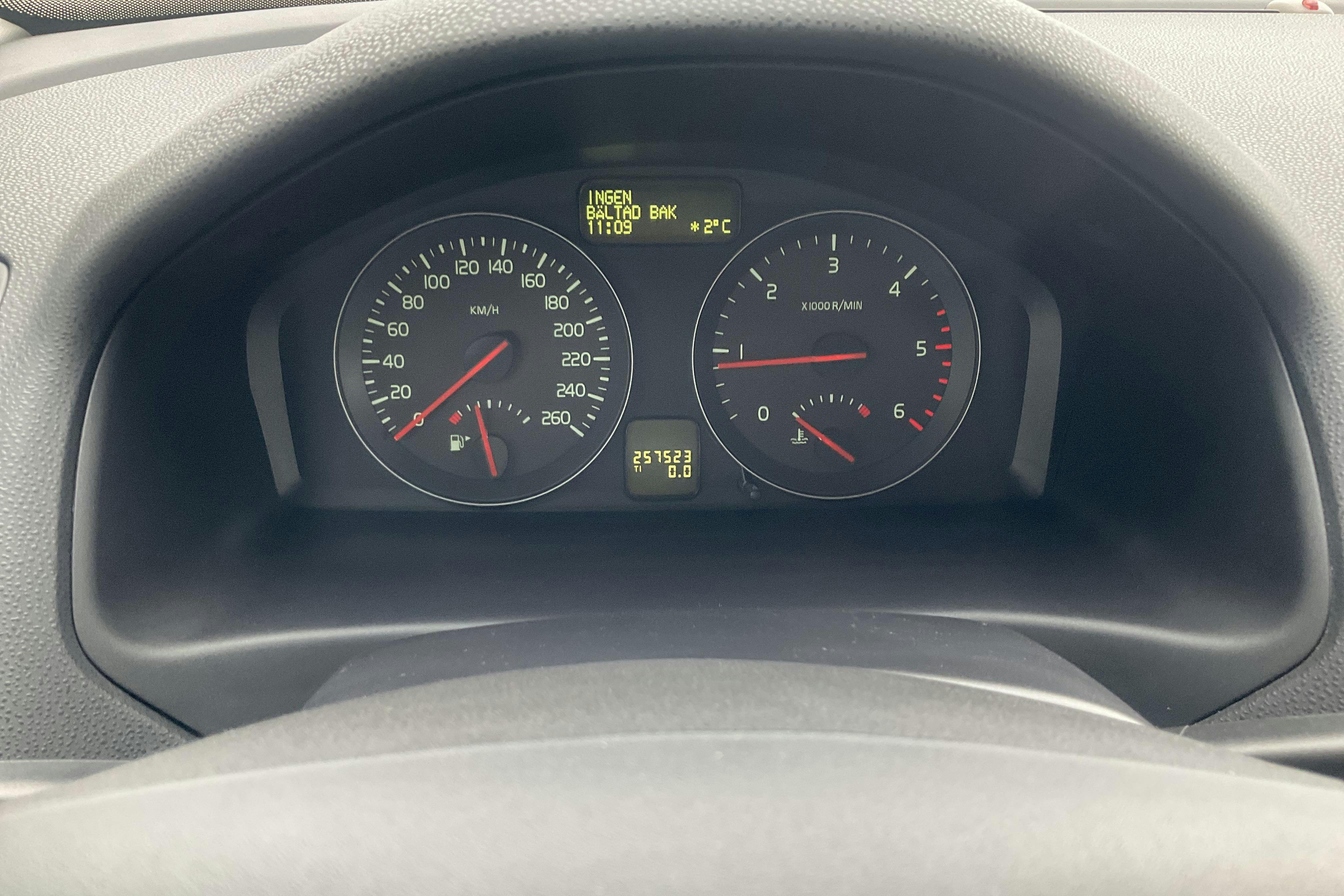 Volvo S40 1.6D DRIVe (109hk) - 25 752 mil - Manuell - Light Grey - 2010