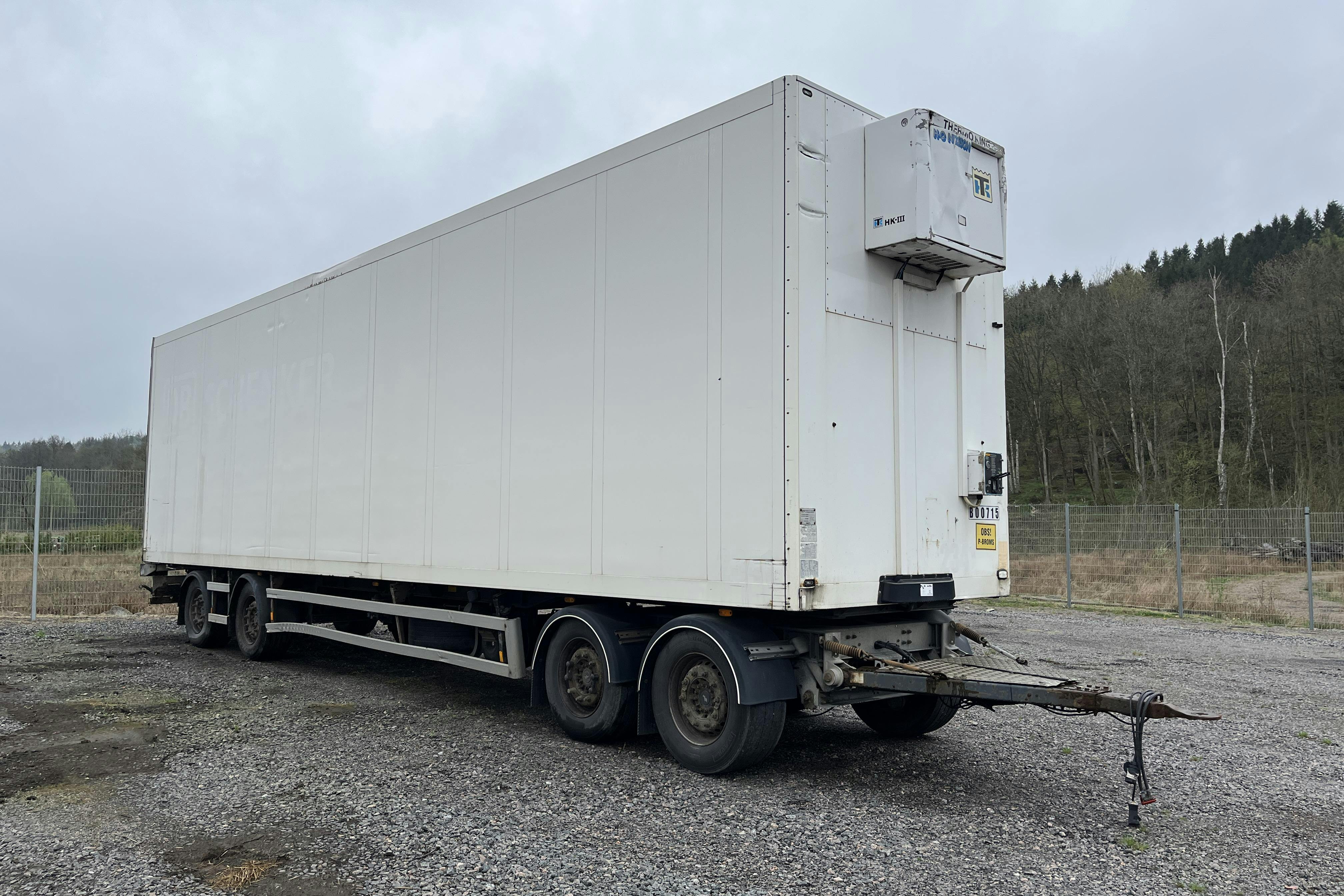 SCHMITZ K0 36P310L - 0 km - 2009