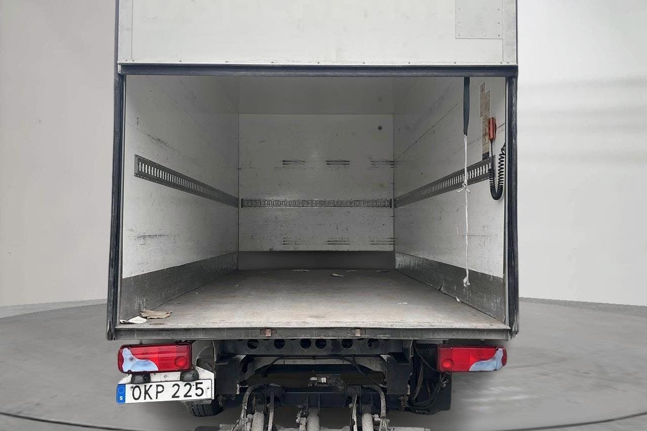 MAN TGE 3.140 Volymskåp (140hk) - 15 304 mil - Automat - vit - 2018