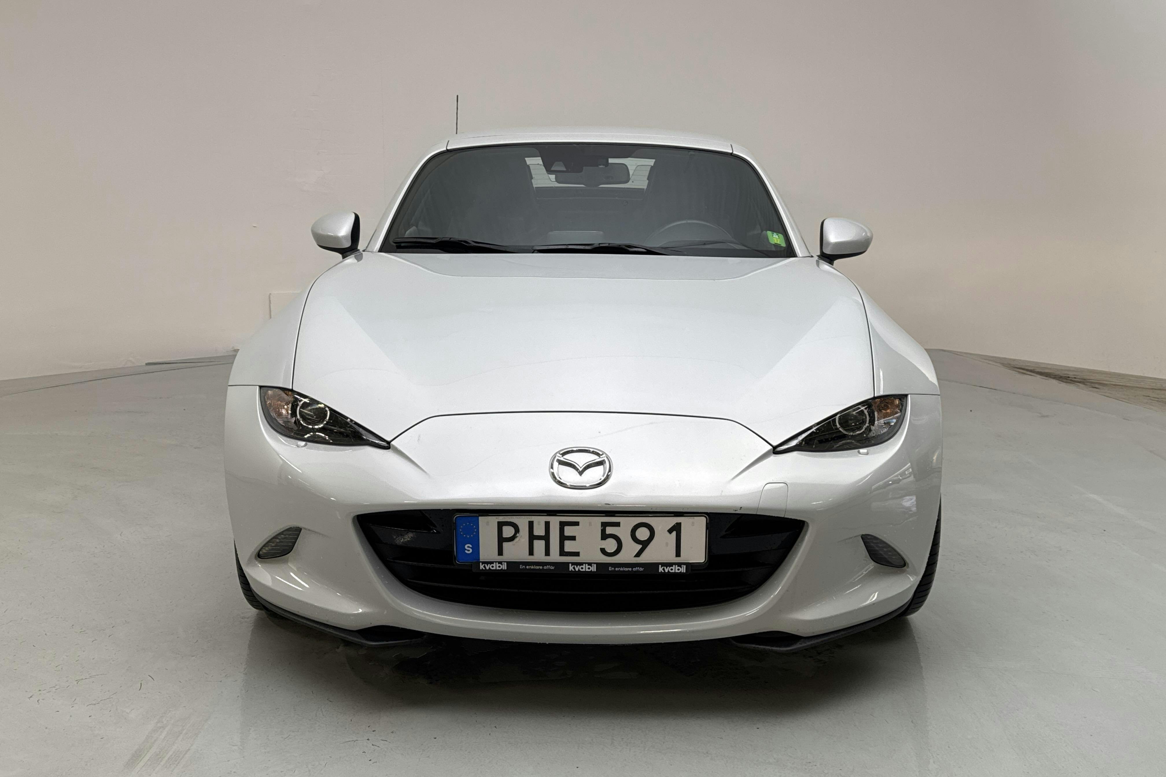 Mazda MX-5 RF 2.0 (160hk) - 5 124 mil - Automat - vit - 2017