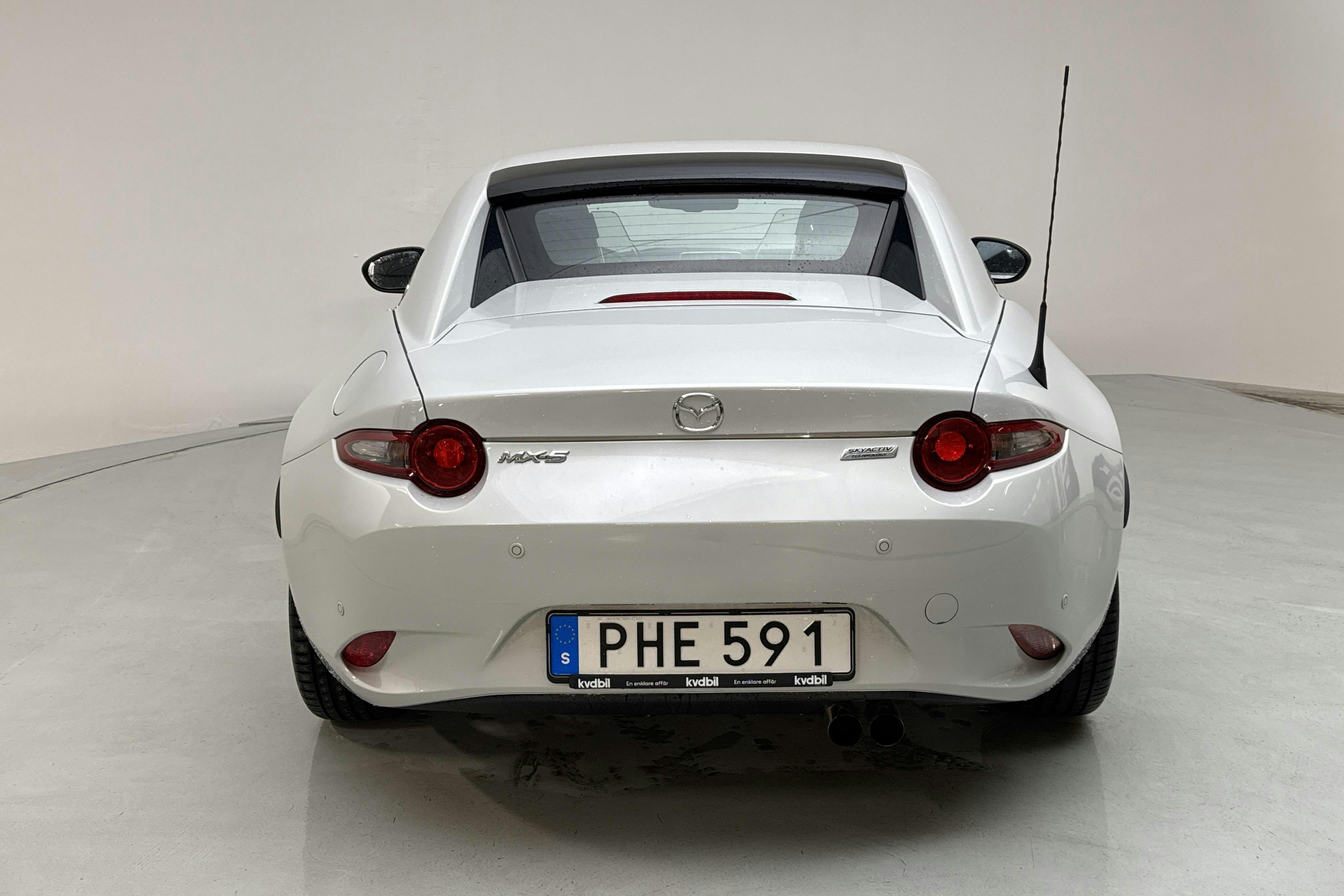Mazda MX-5 RF 2.0 (160hk) - 5 124 mil - Automat - vit - 2017