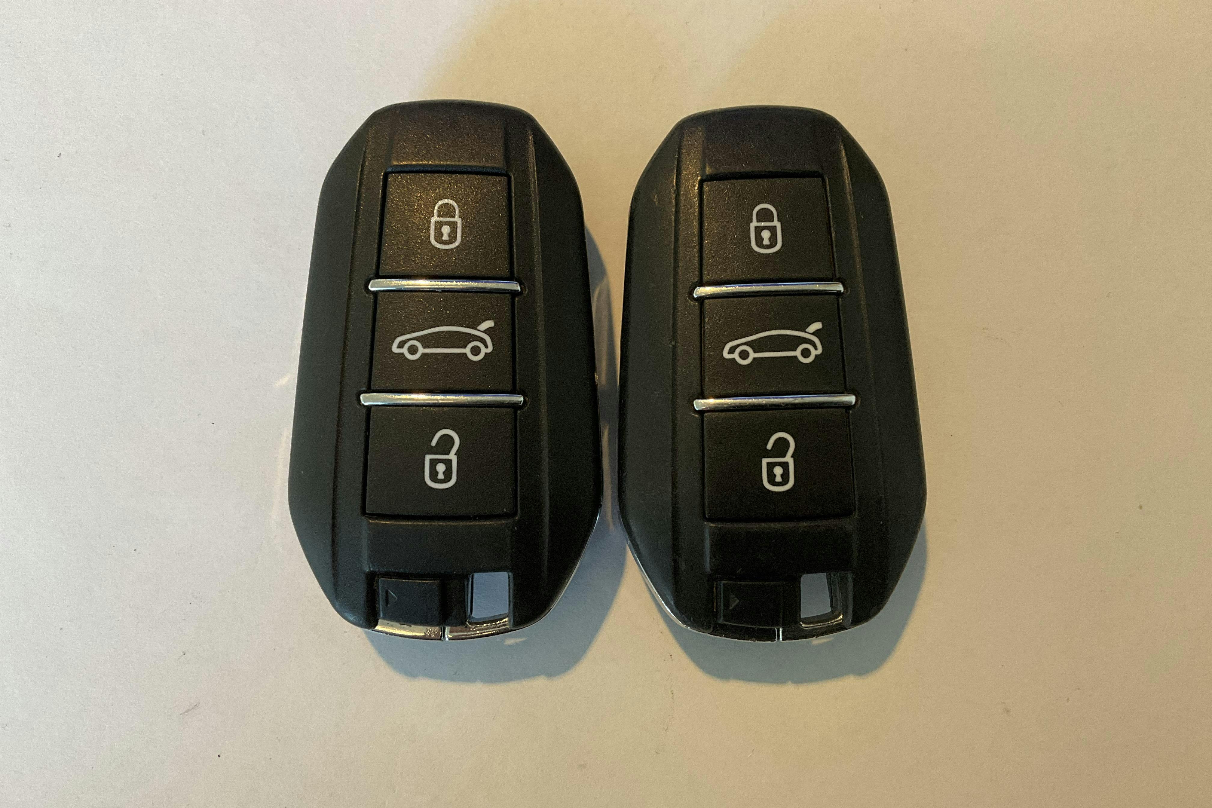 Peugeot 308 SW PureTech (130hk) - 15 478 mil - Automat - vit - 2015