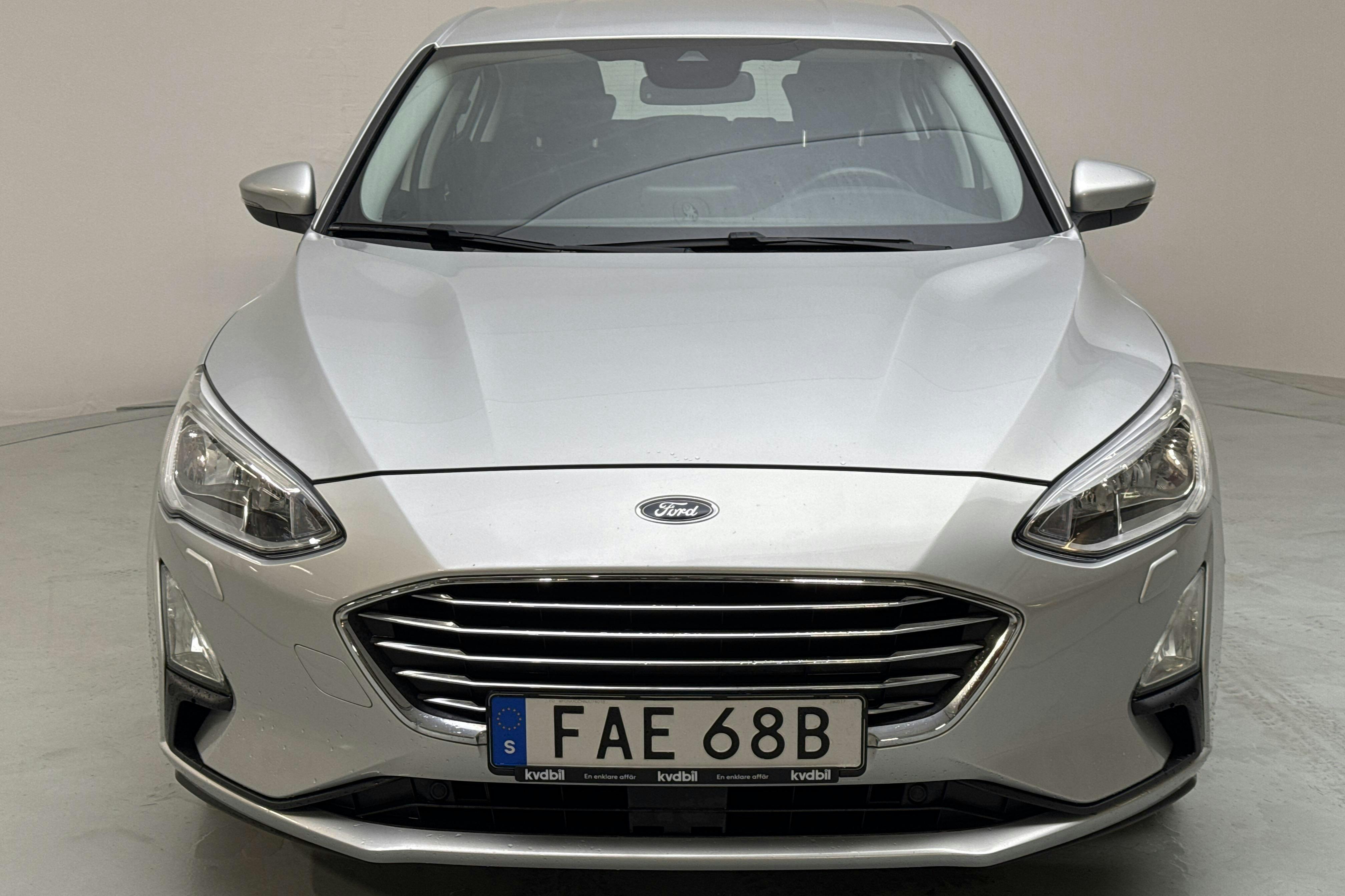Ford Focus 1.0T EcoBoost 5dr (125hk) - 7 701 mil - Manuell - grå - 2018