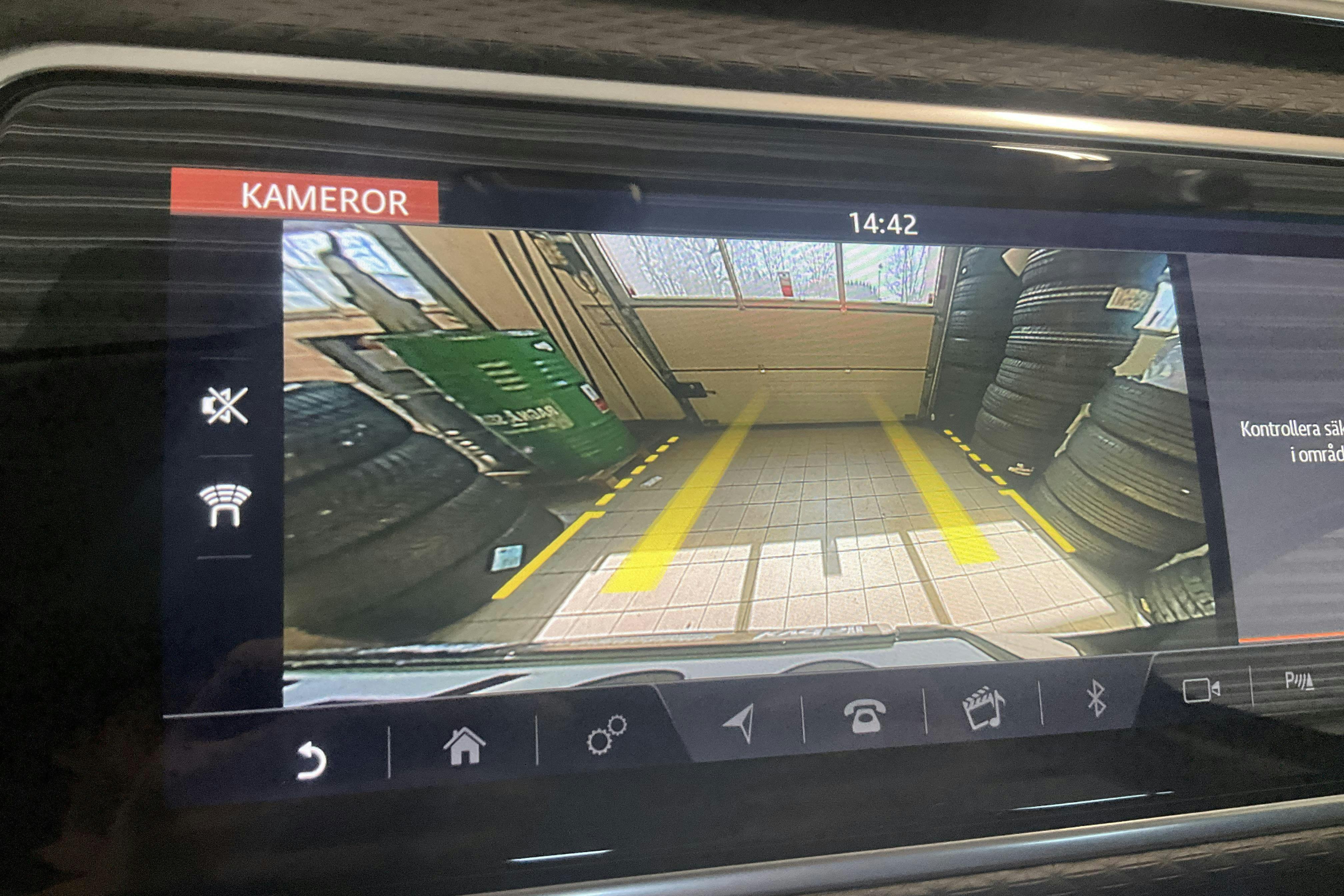 Land Rover Range Rover Velar 2.0 P250 (250hk) - 76 680 km - Automaatne - must - 2020