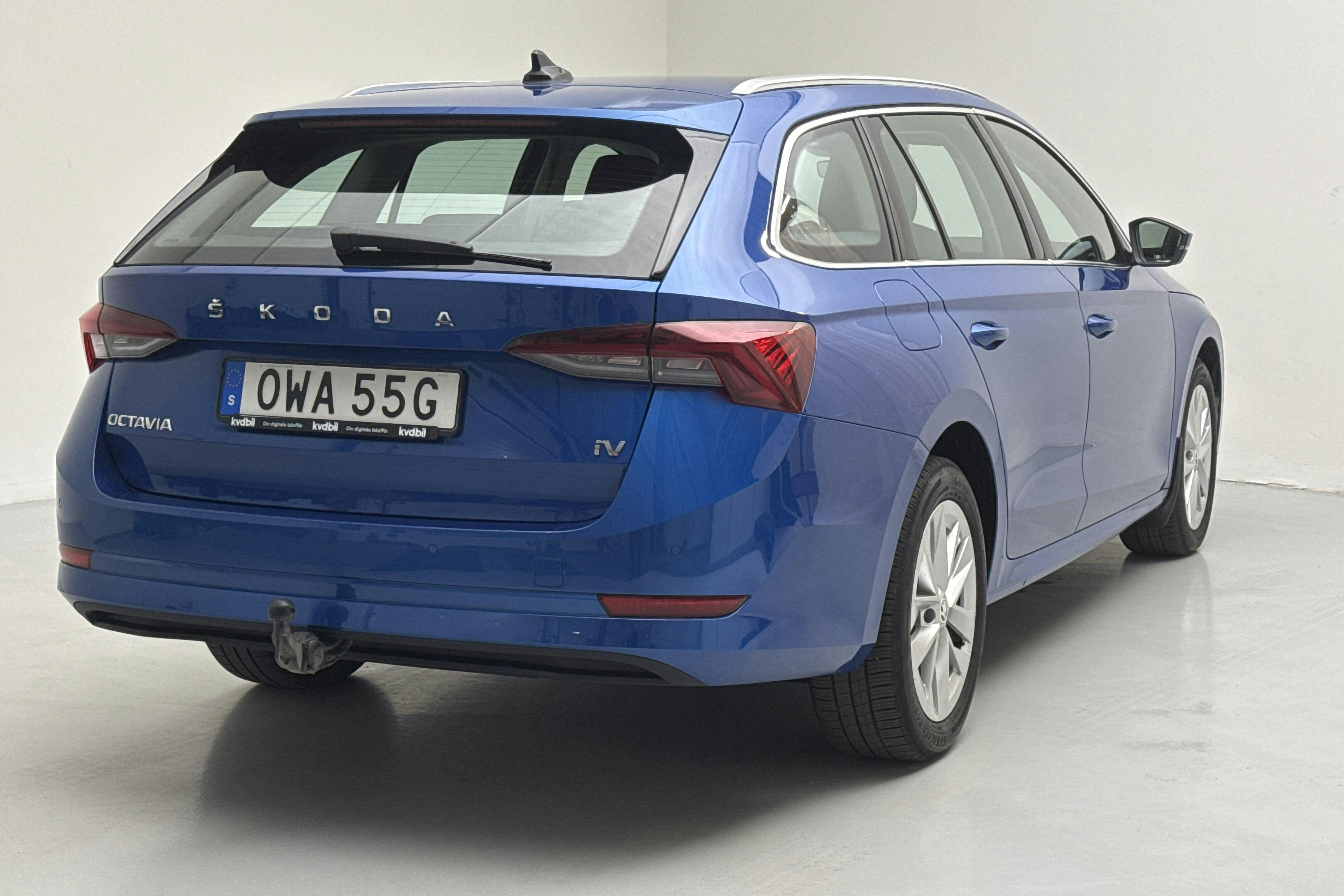 Skoda Octavia 1.4 iV PHEV Combi (204hk) - 11 110 km - Automatic - blue - 2024