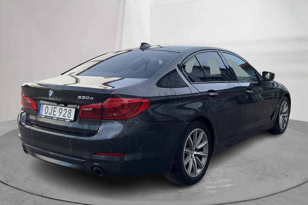 BMW 530e iPerformance Sedan, G30 (252hk) - 13 610 mil - Automat - grå - 2017