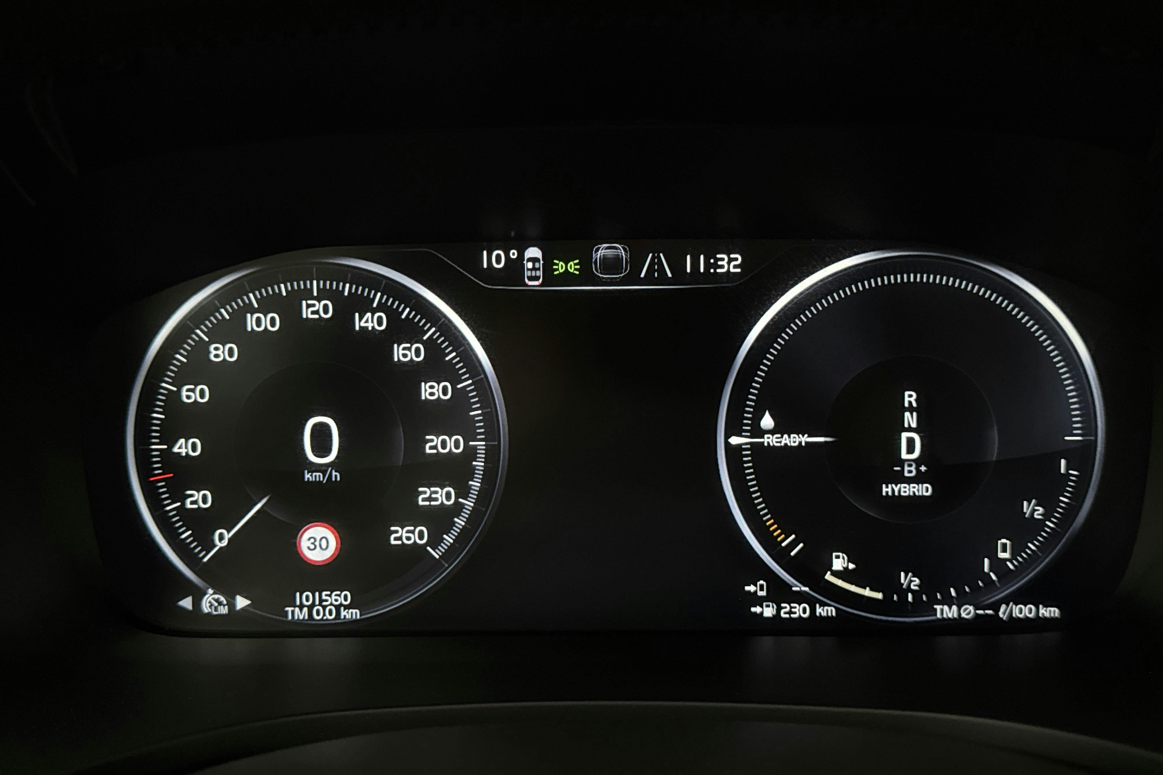 Volvo V60 T6 AWD Recharge (350hk) - 101 560 km - Automatic - white - 2022