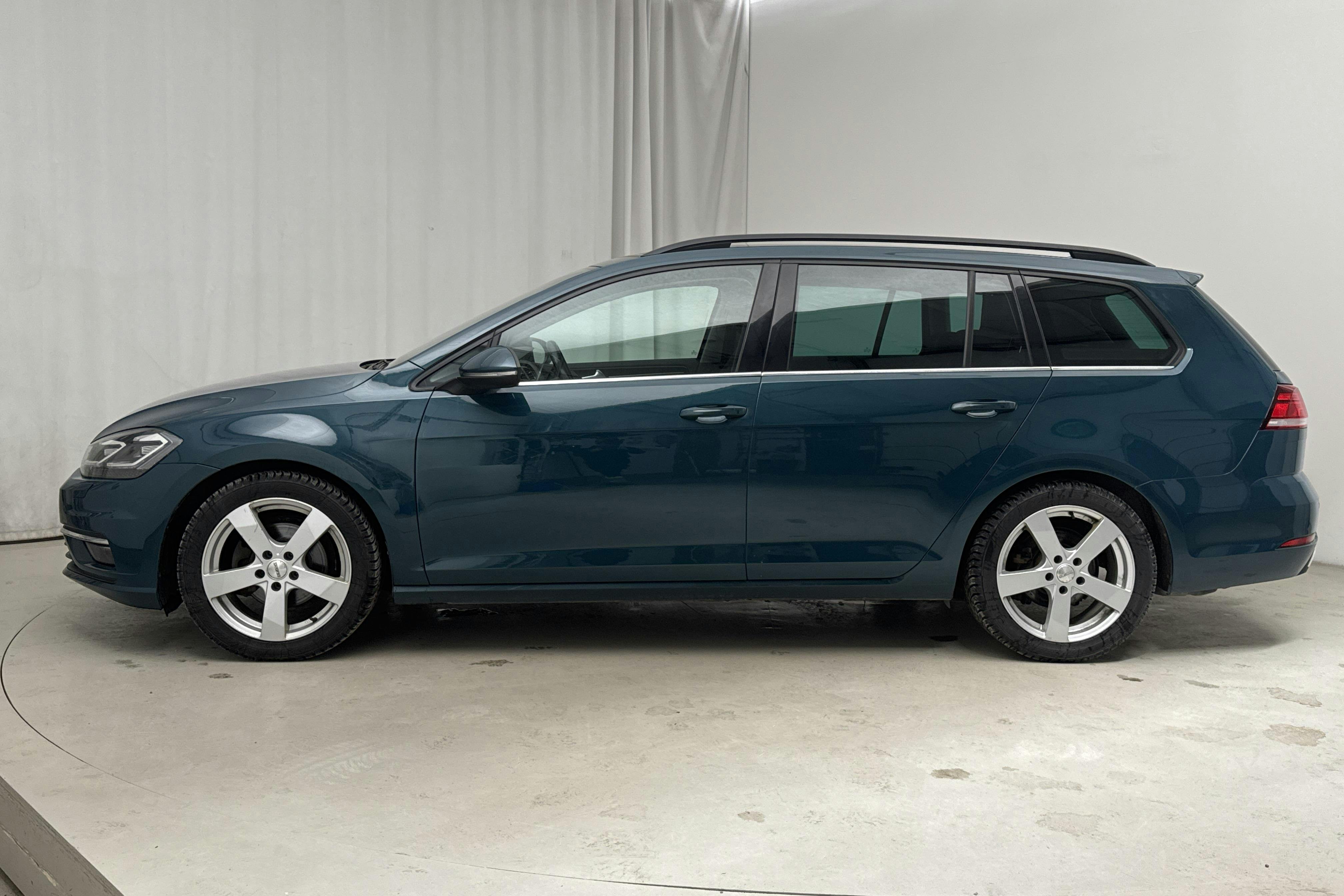 VW Golf VII 1.4 TSI Sportscombi (150hk) - 14 592 mil - Automat - Dark Green - 2017
