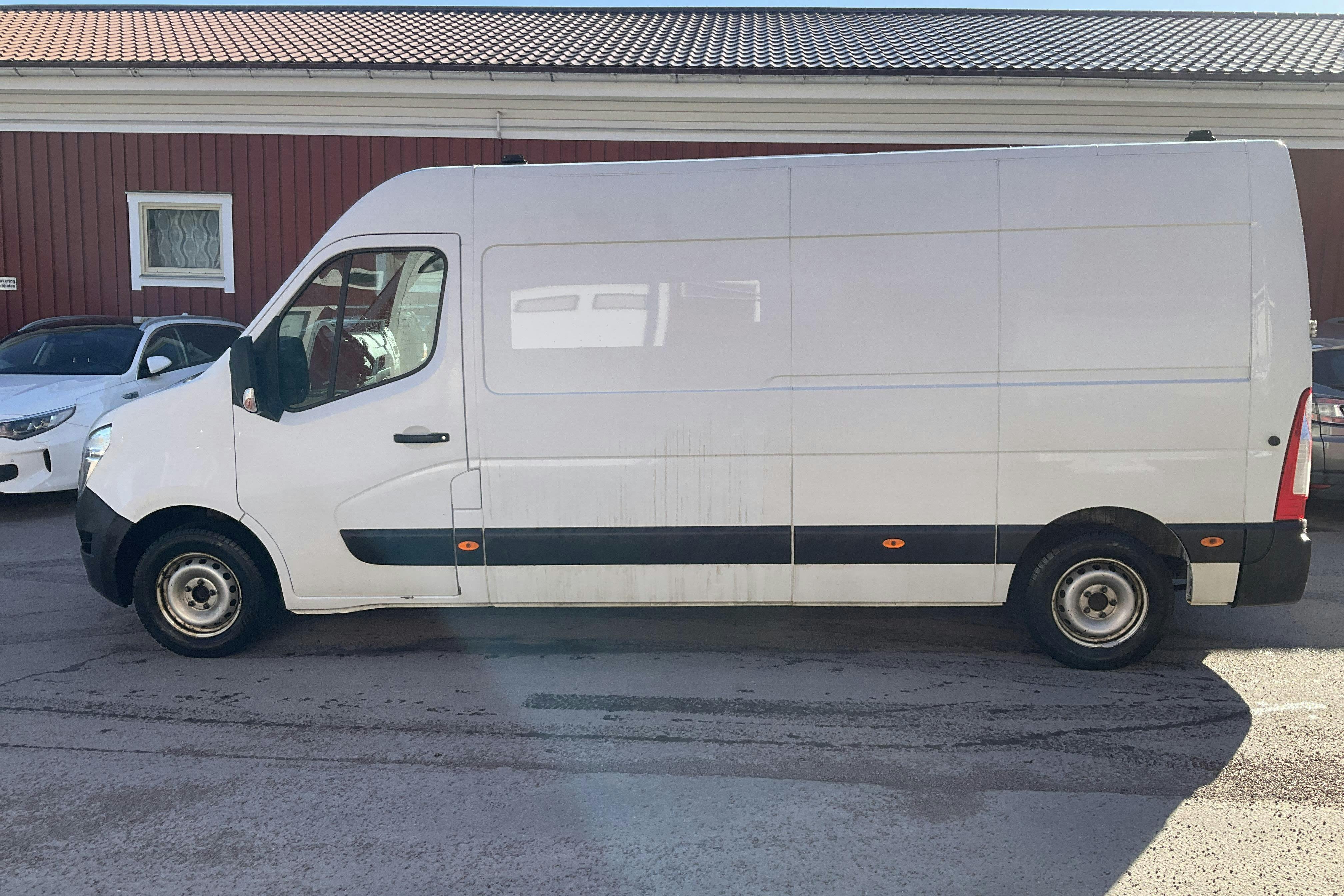 Nissan NV400 2.3 dCi Skåp (145hk) - 25 265 mil - Manuell - vit - 2018