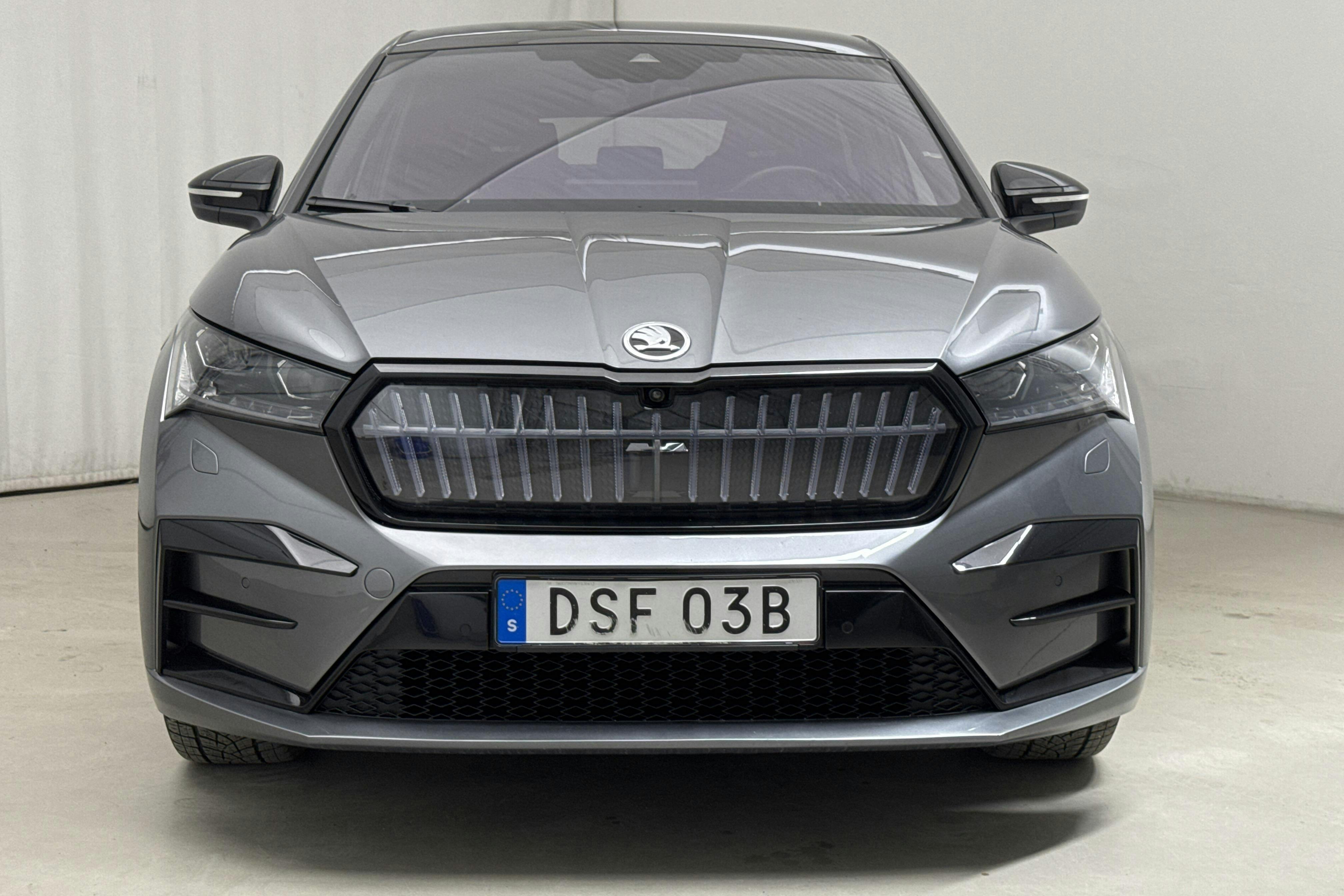 Skoda Enyaq RS Coupé iV (299hk) - 7 918 mil - Automat - grå - 2023