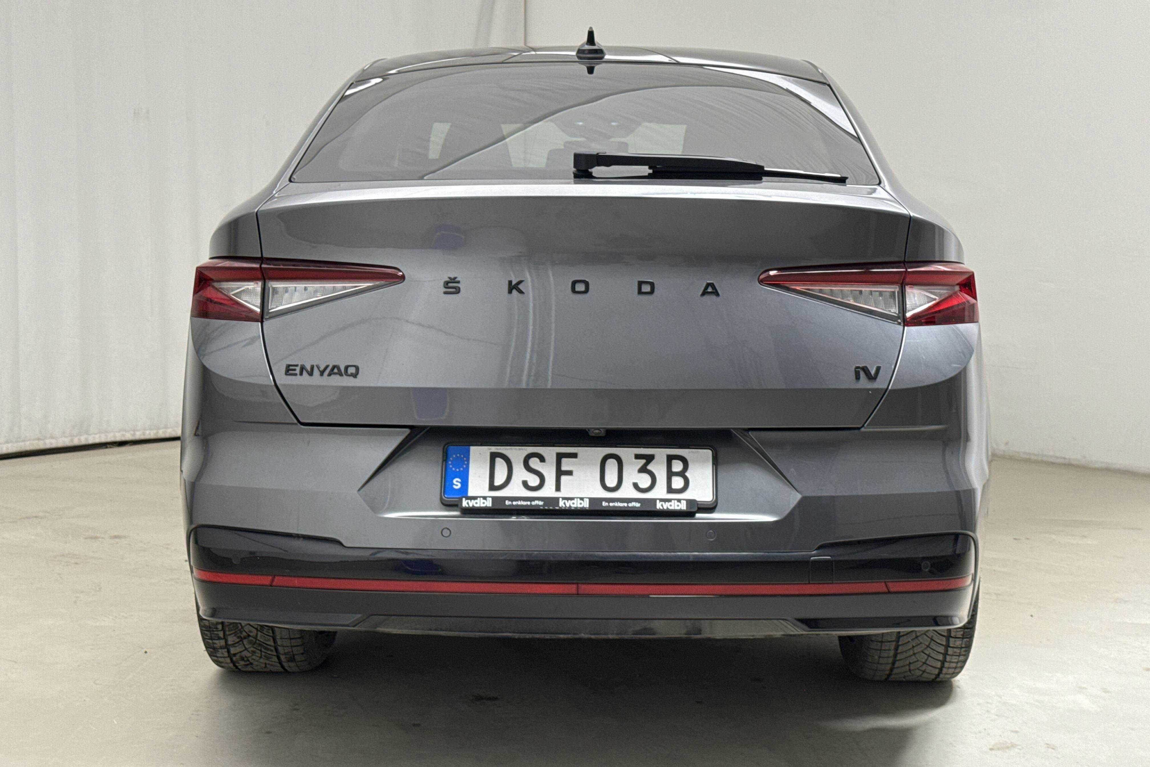 Skoda Enyaq RS Coupé iV (299hk) - 7 918 mil - Automat - grå - 2023