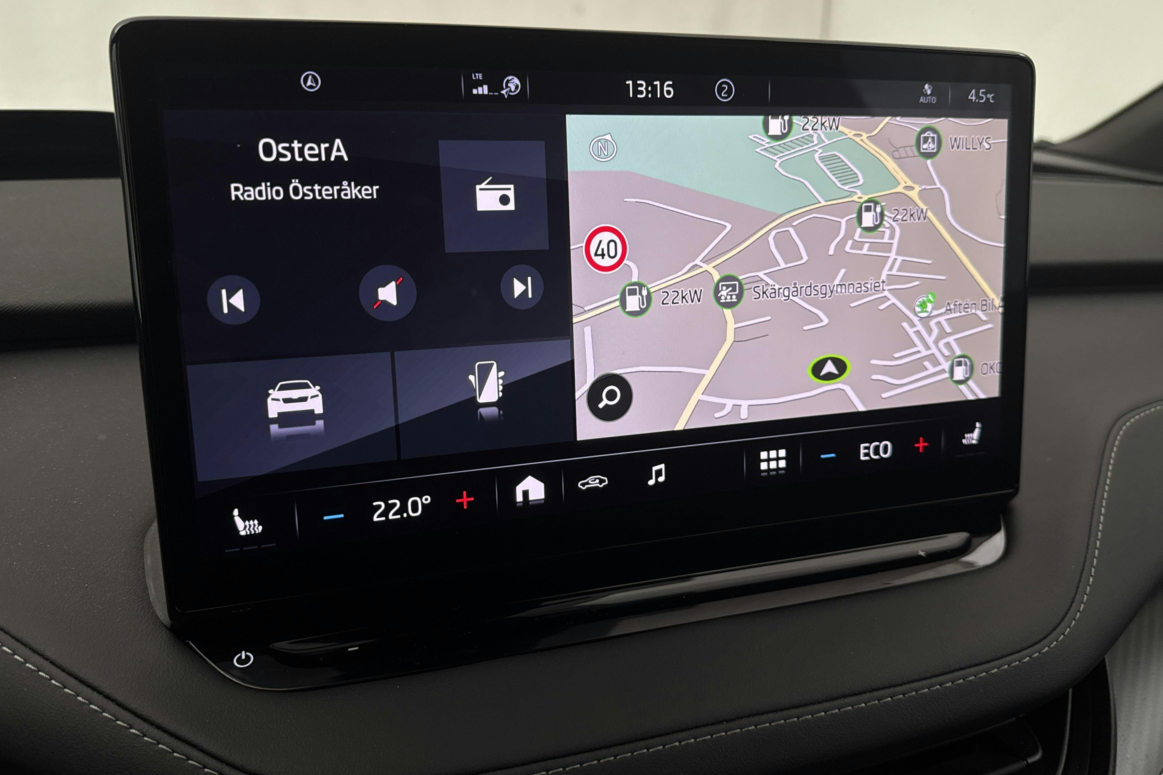 Skoda Enyaq RS Coupé iV (299hk) - 7 918 mil - Automat - grå - 2023