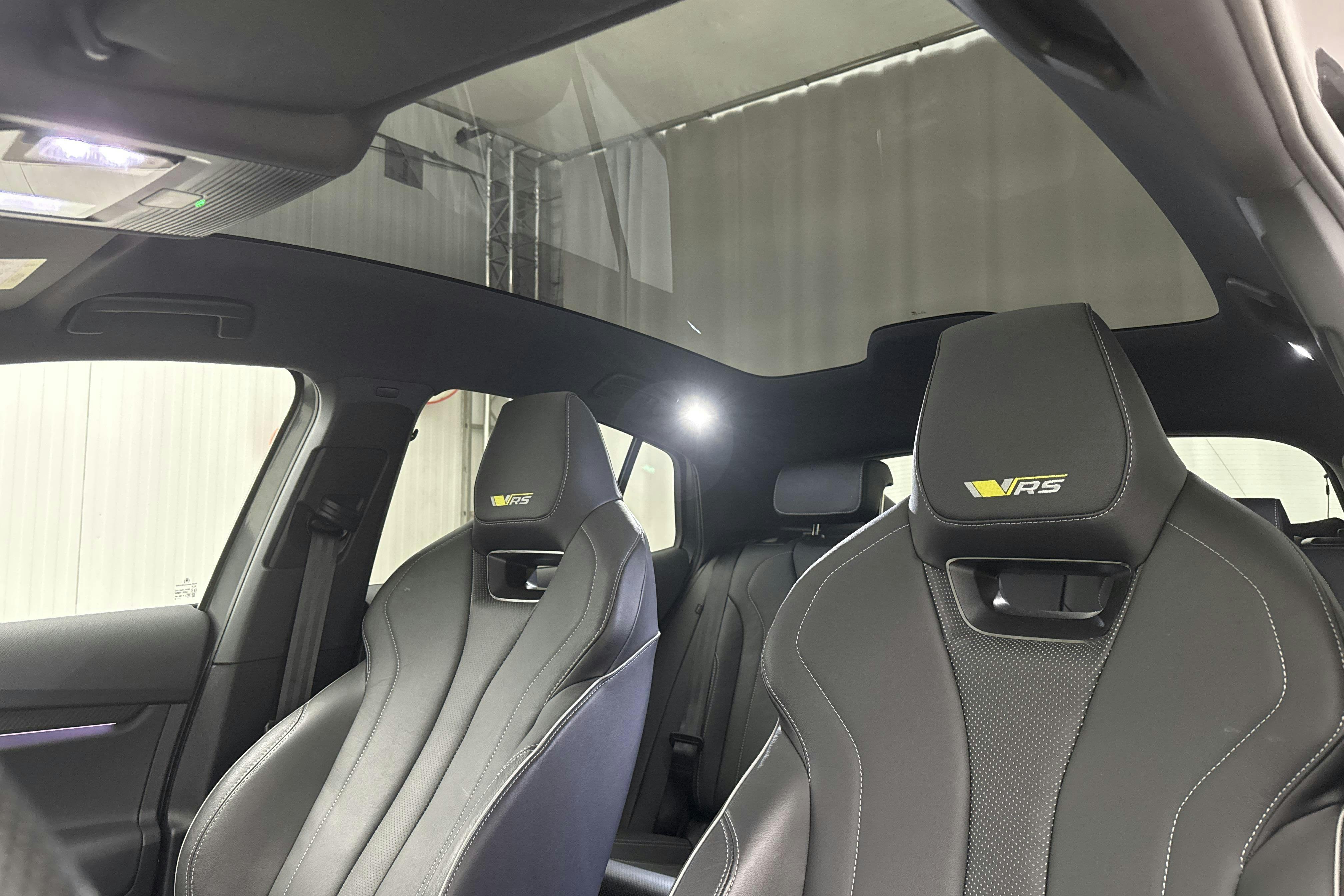 Skoda Enyaq RS Coupé iV (299hk) - 7 918 mil - Automat - grå - 2023