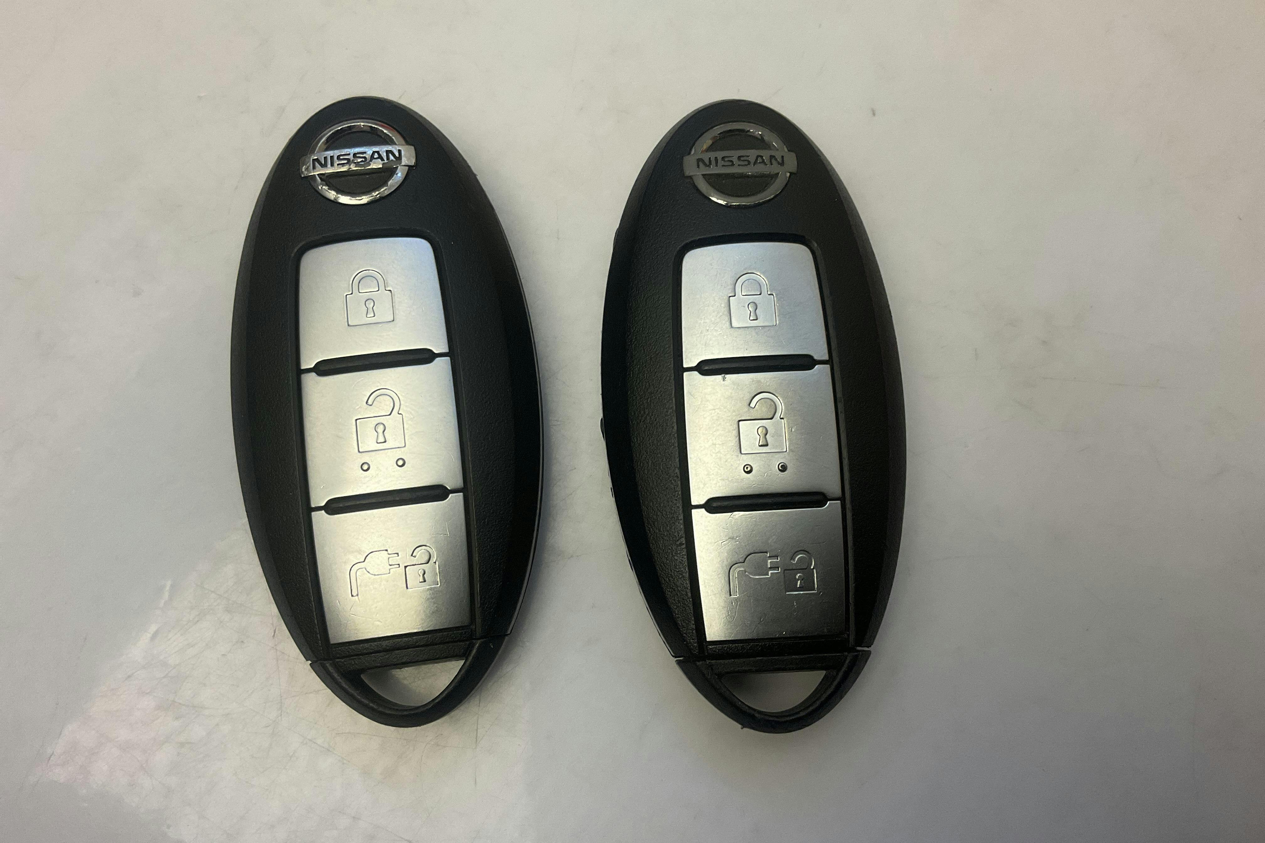 Nissan LEAF 5dr 39 kWh (150hk) - 129 000 km - Automaatne - valge - 2019