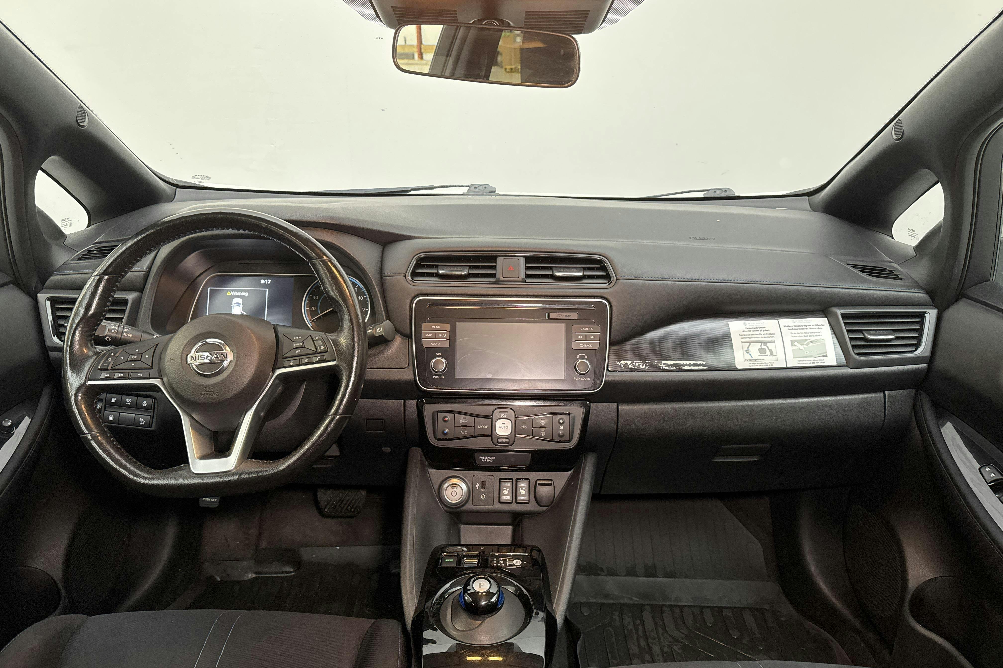 Nissan LEAF 5dr 39 kWh (150hk) - 129 000 km - Automaatne - valge - 2019