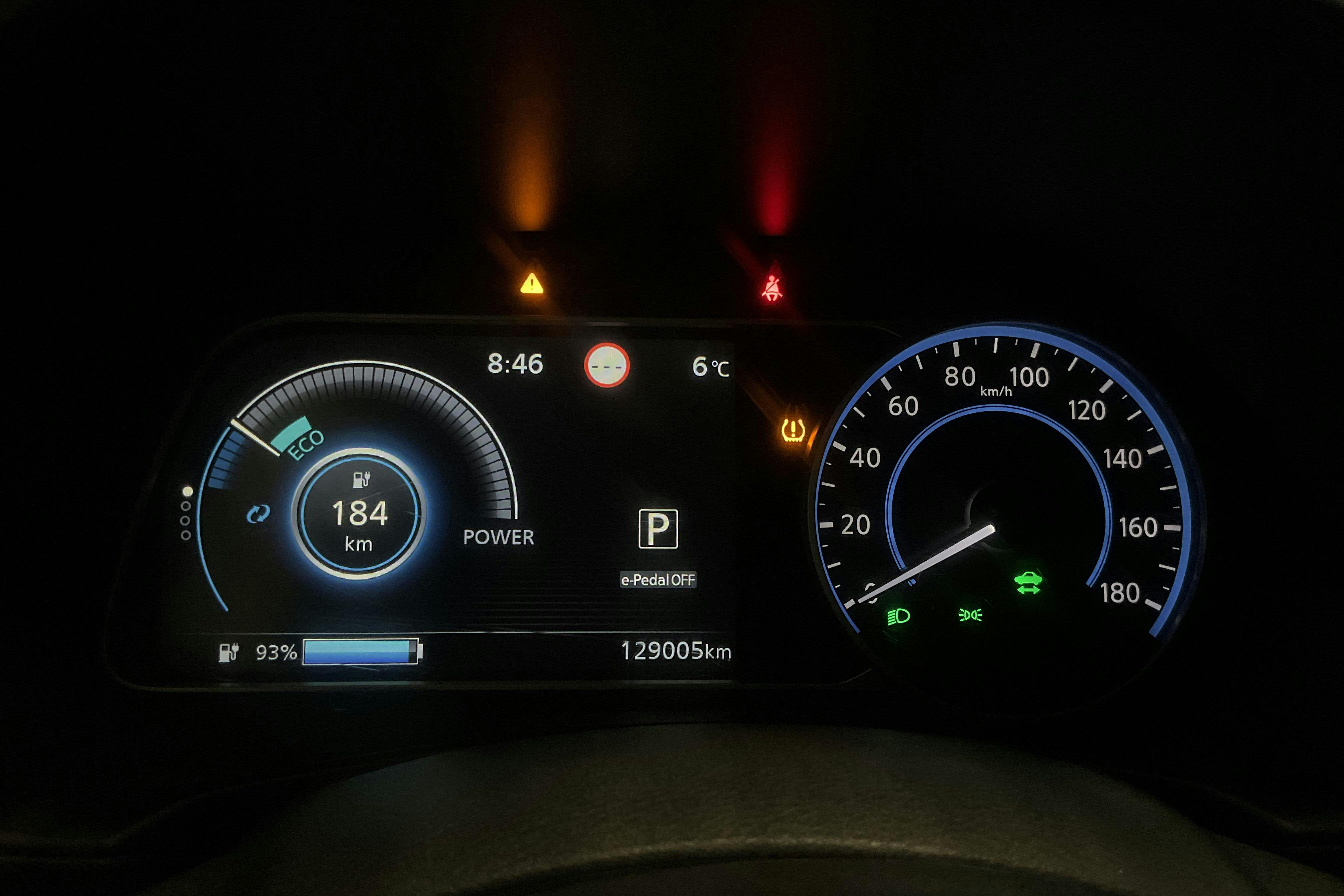 Nissan LEAF 5dr 39 kWh (150hk) - 129 000 km - Automaatne - valge - 2019