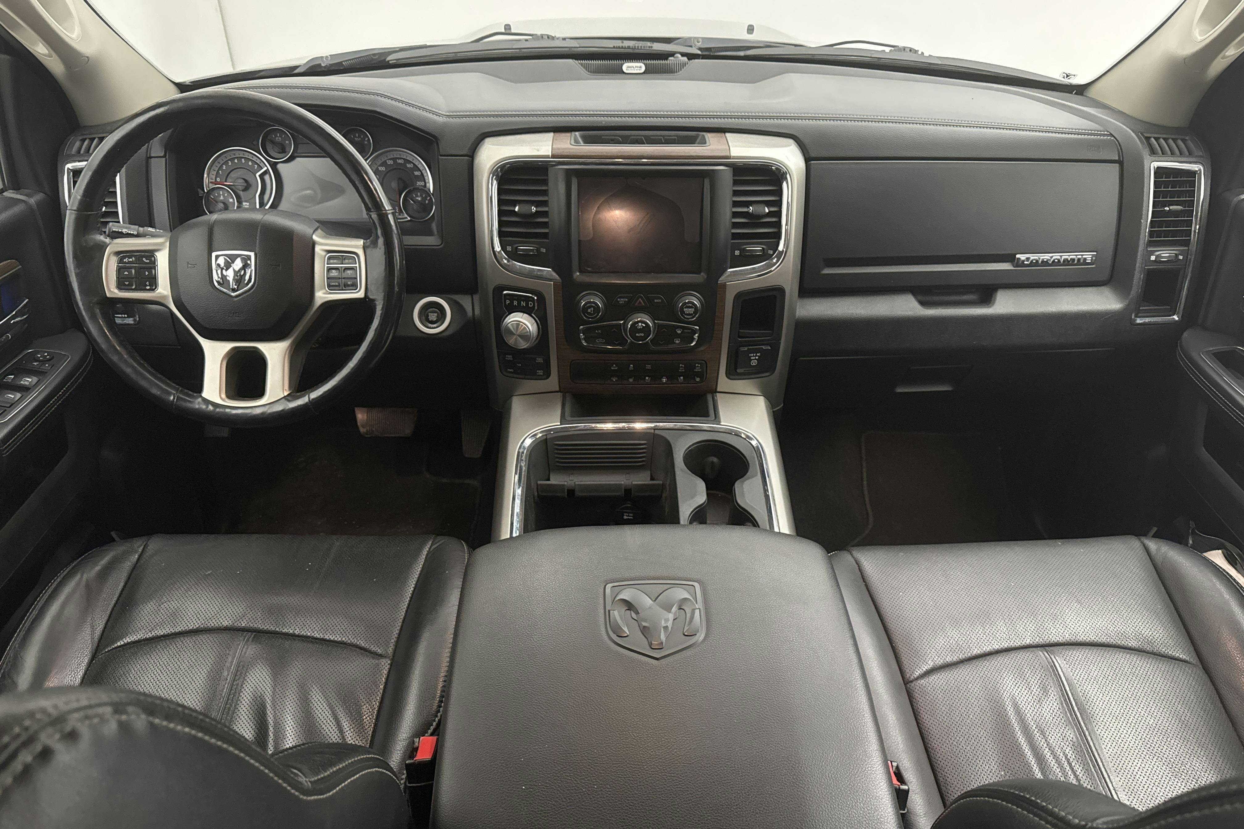 Dodge RAM 1500 5.7 4WD (401hk) - 162 750 km - Automaatne - Dark Grey - 2018