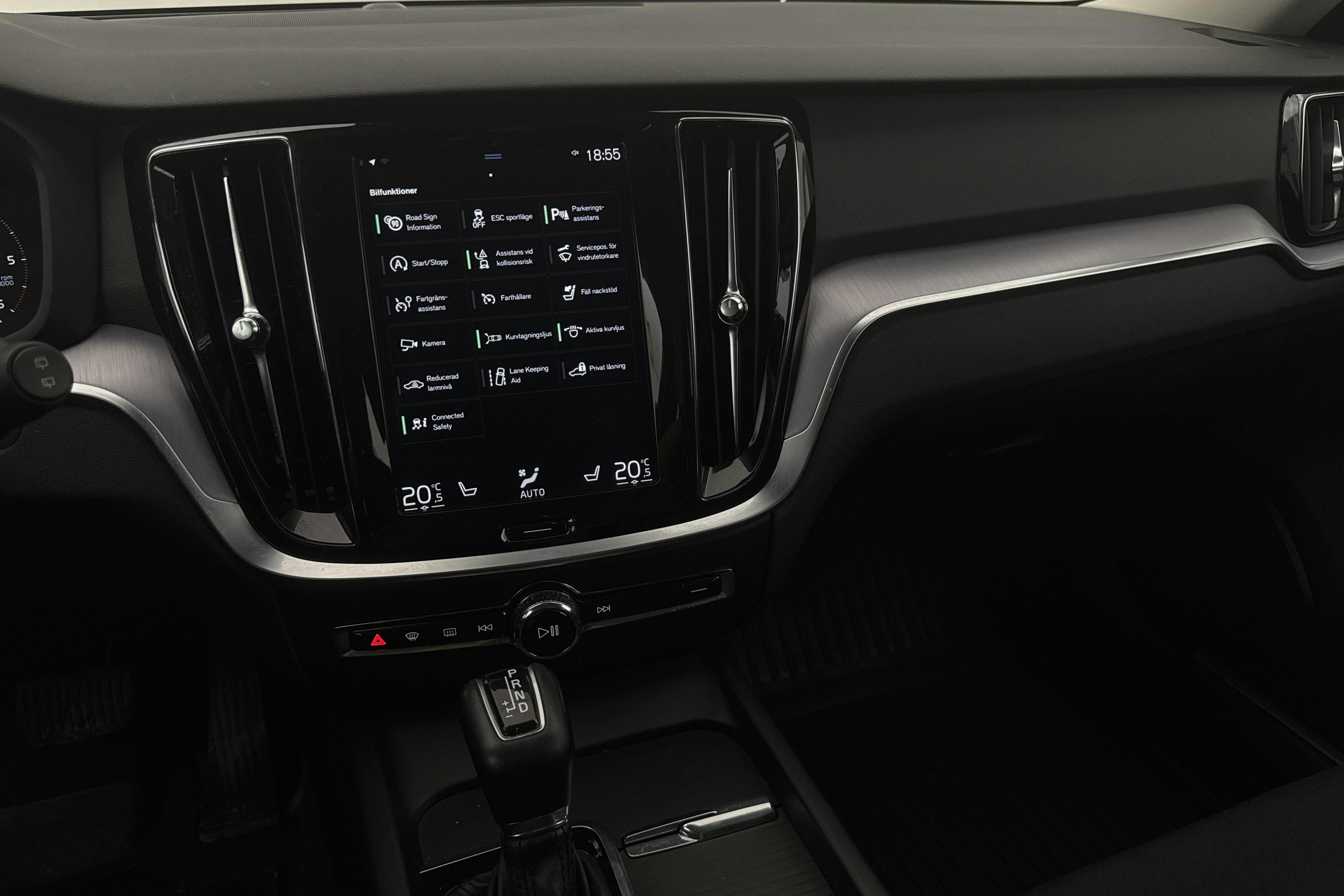Volvo V60 D3 AWD (150hk) - 214 340 km - Automatic - white - 2019