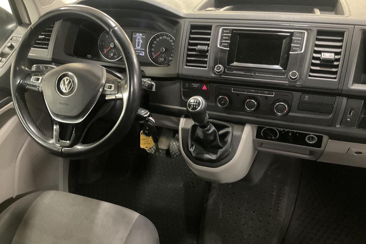 VW Transporter T6 2.0 TDI BMT Skåp 4MOTION (150hk) - 17 361 mil - Manuell - vit - 2018