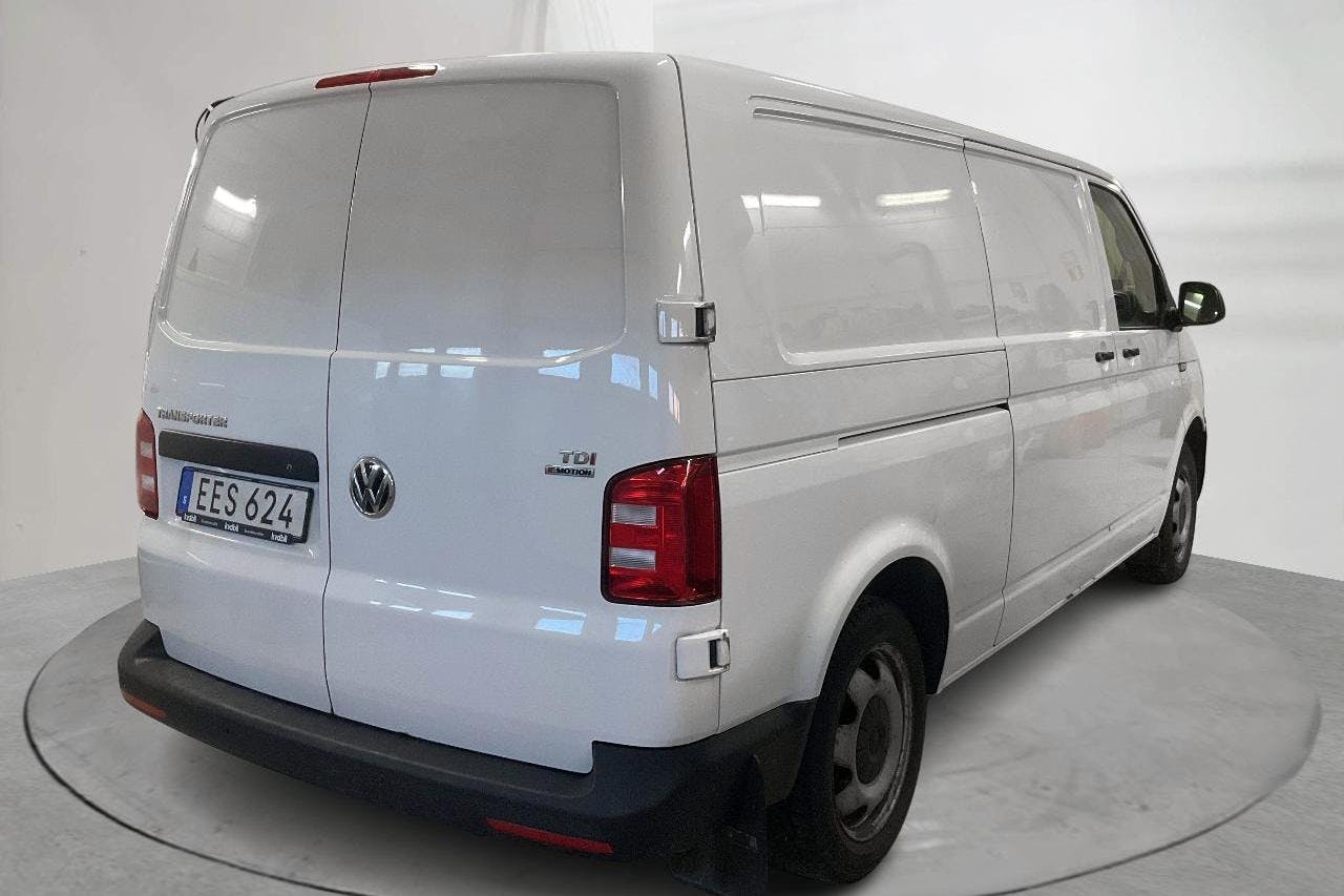 VW Transporter T6 2.0 TDI BMT Skåp 4MOTION (150hk) - 17 361 mil - Manuell - vit - 2018