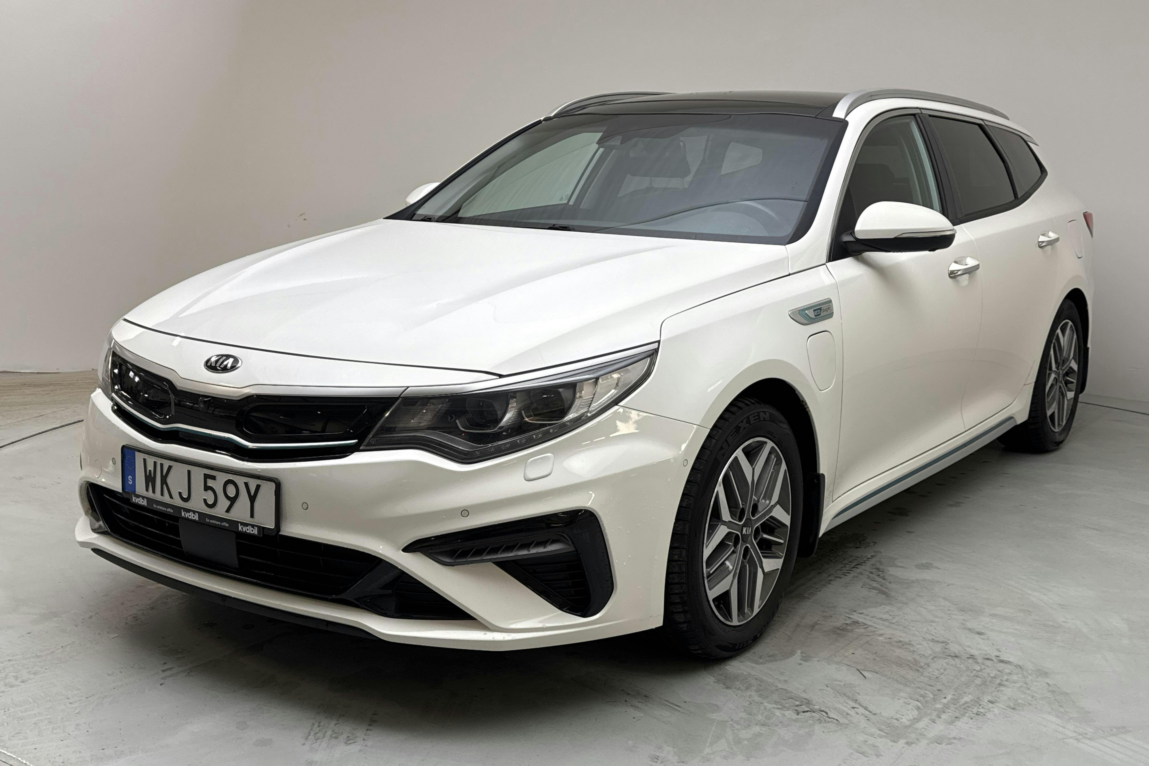 KIA Optima 2.0 GDi Plug-in Hybrid SW (205hk) - 14 044 mil - Automat - vit - 2020