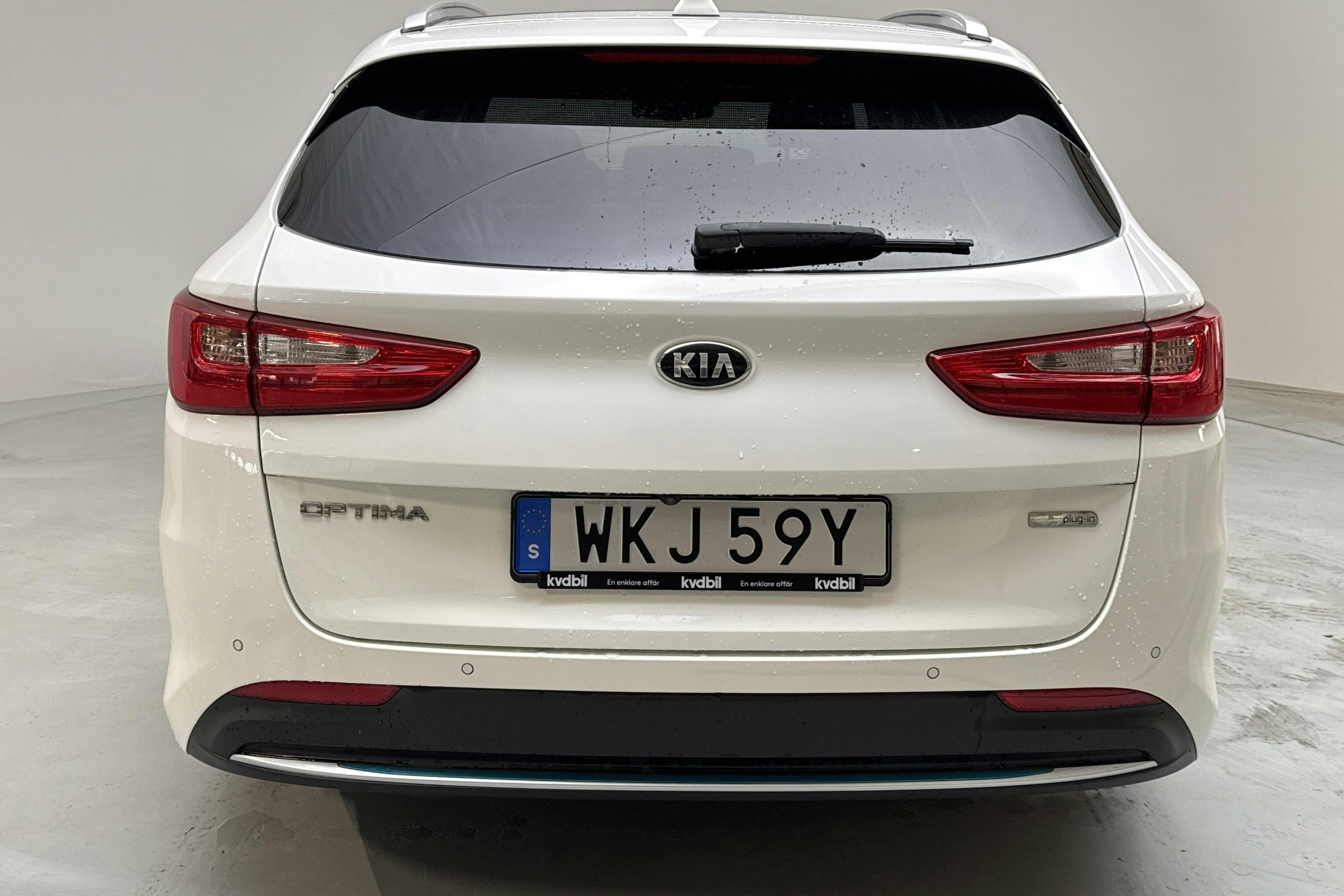 KIA Optima 2.0 GDi Plug-in Hybrid SW (205hk) - 14 044 mil - Automat - vit - 2020