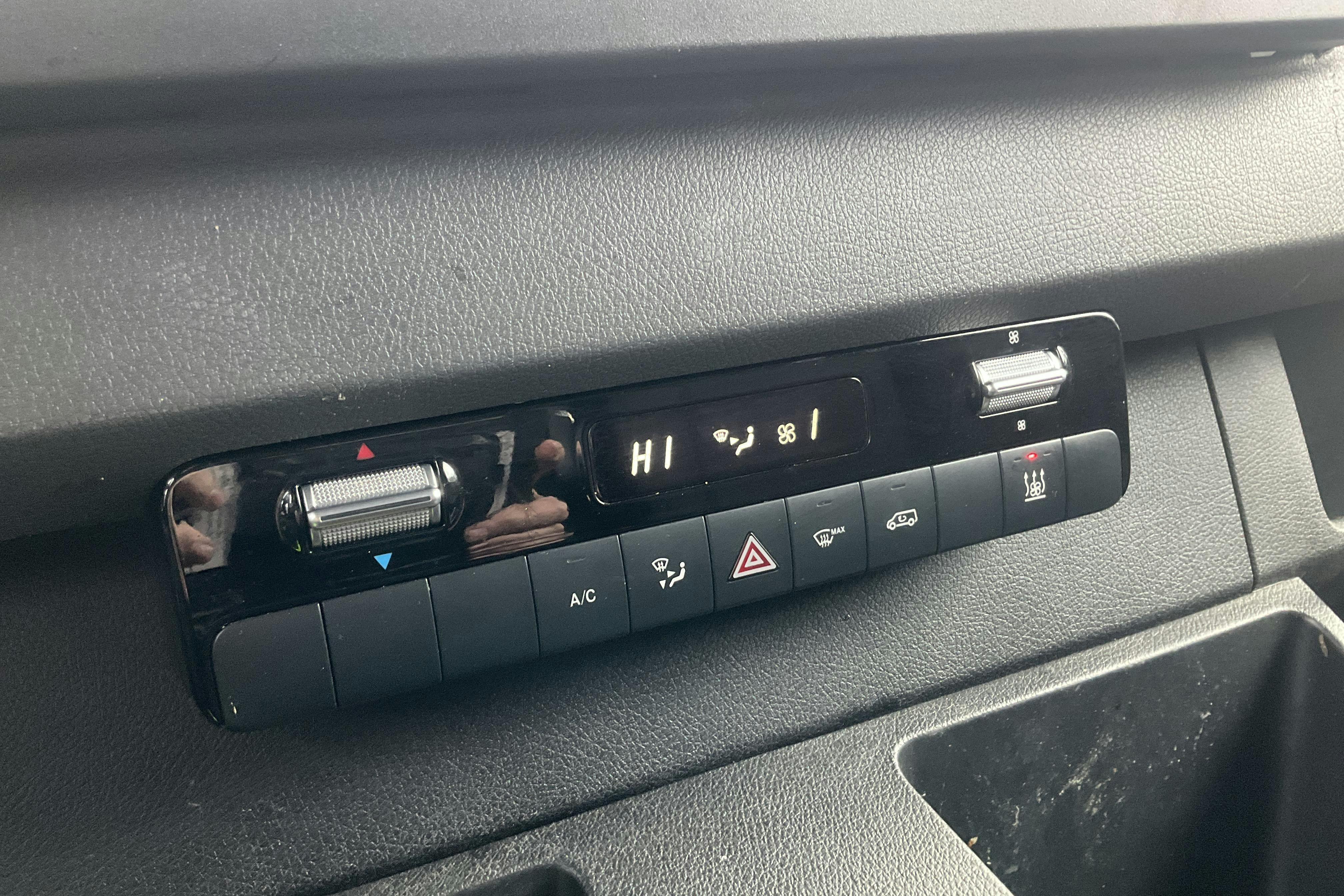 Mercedes Sprinter 316 CDI Skåp RWD (163hk) - 45 821 mil - Automat - vit - 2021