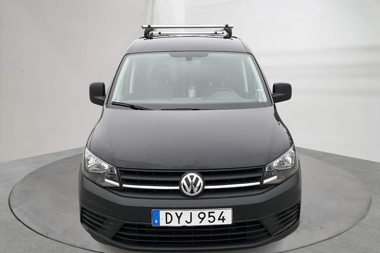 VW Caddy 2.0 TDI (102hk) - 142 260 km - Käsitsi - must - 2018